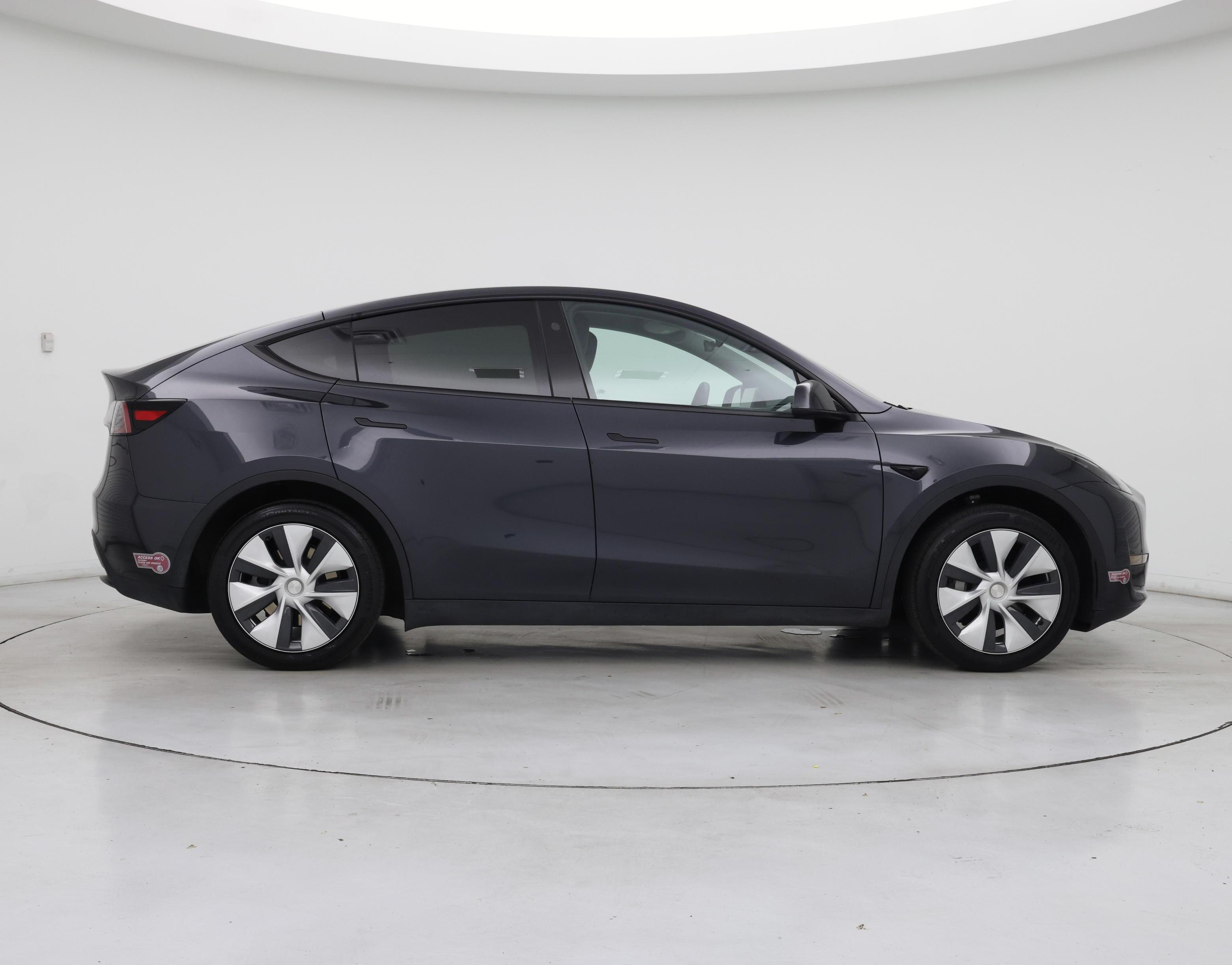 Thumbnail: 2024 Tesla Model Y - 7