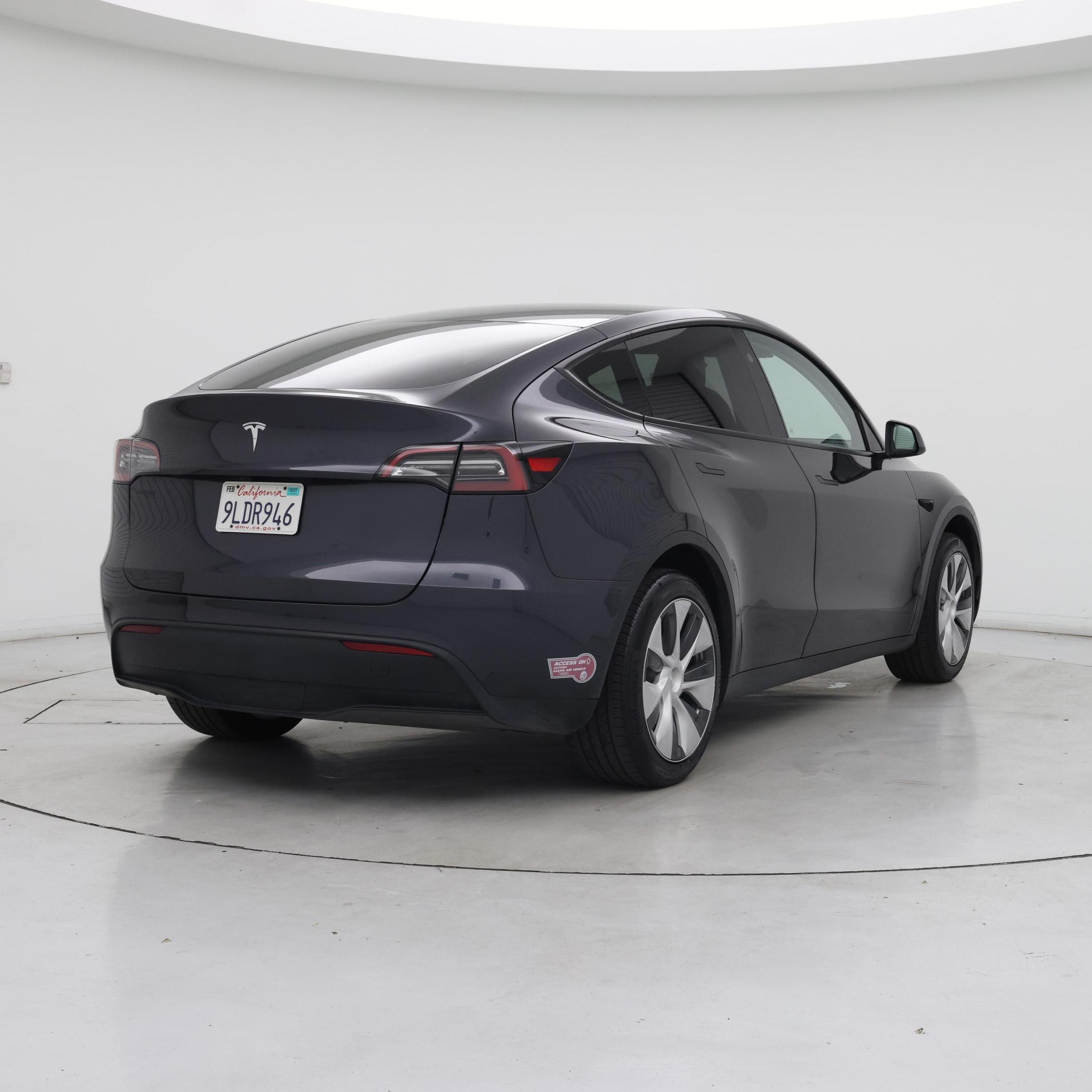 Thumbnail: 2024 Tesla Model Y - 8
