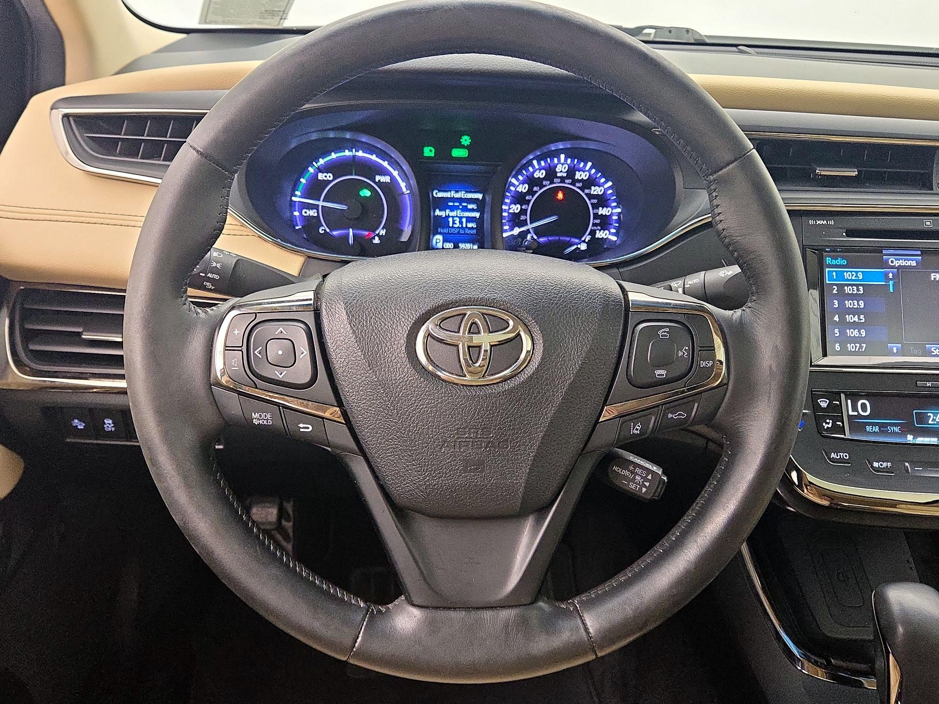 Thumbnail: 2016 Toyota Avalon - 10