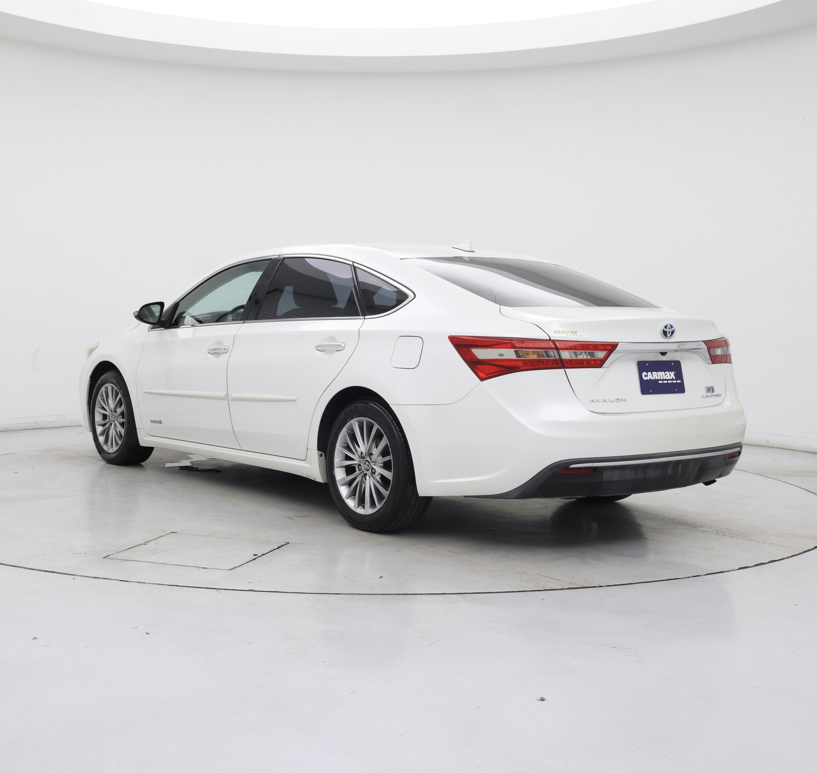Thumbnail: 2016 Toyota Avalon - 2