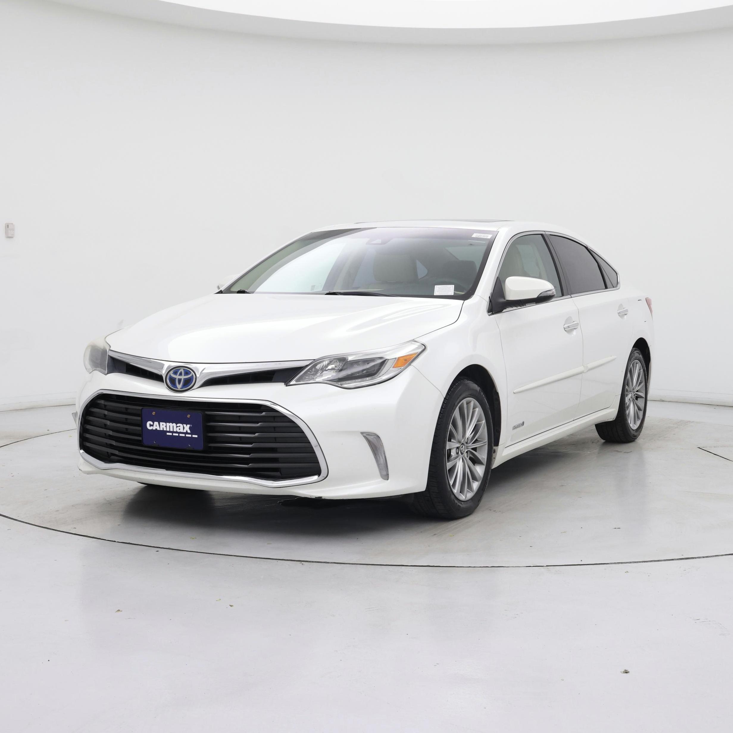 Thumbnail: 2016 Toyota Avalon - 4