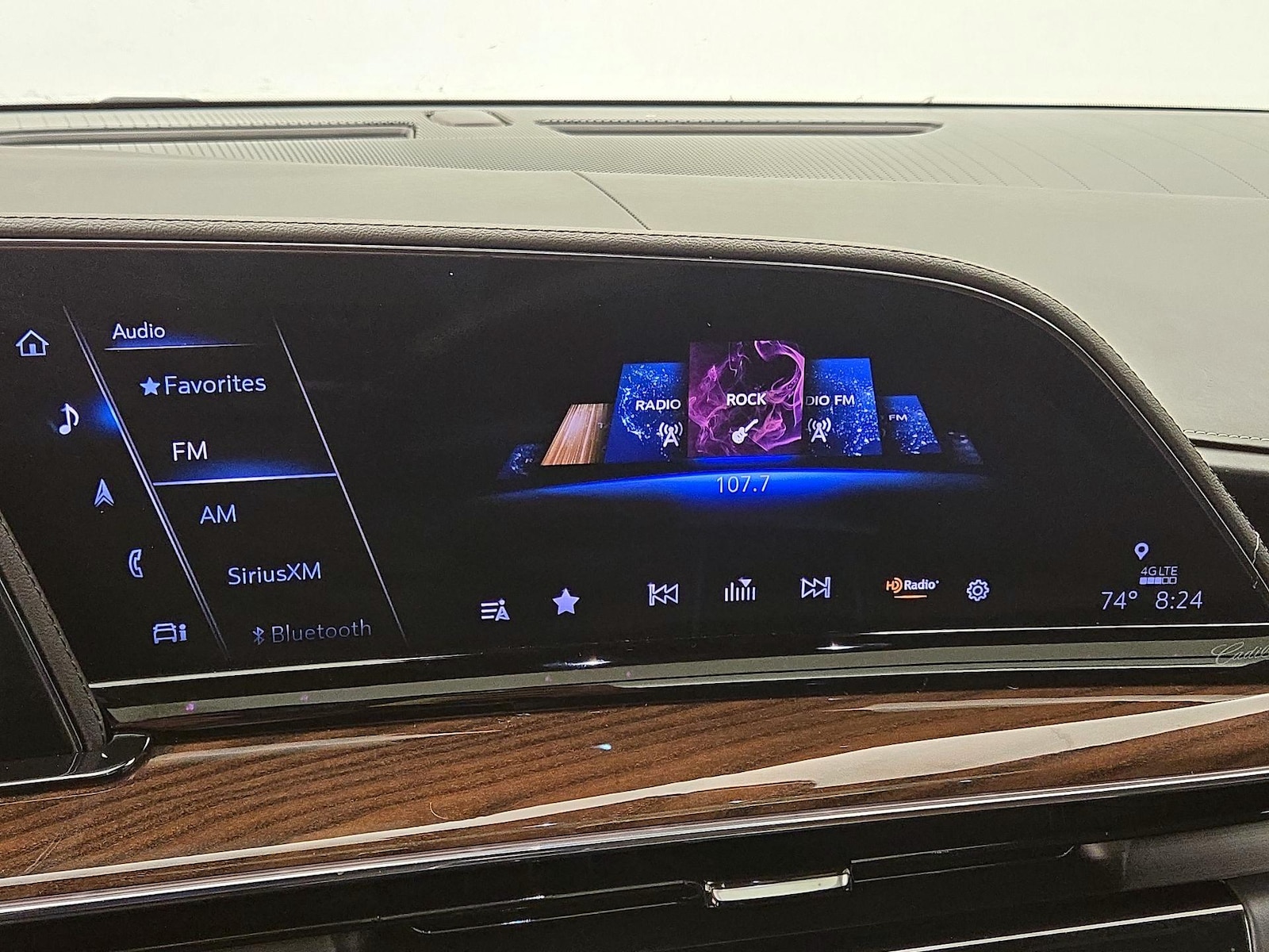 2022 Cadillac Escalade ESV Sport Platinum - Photo 17