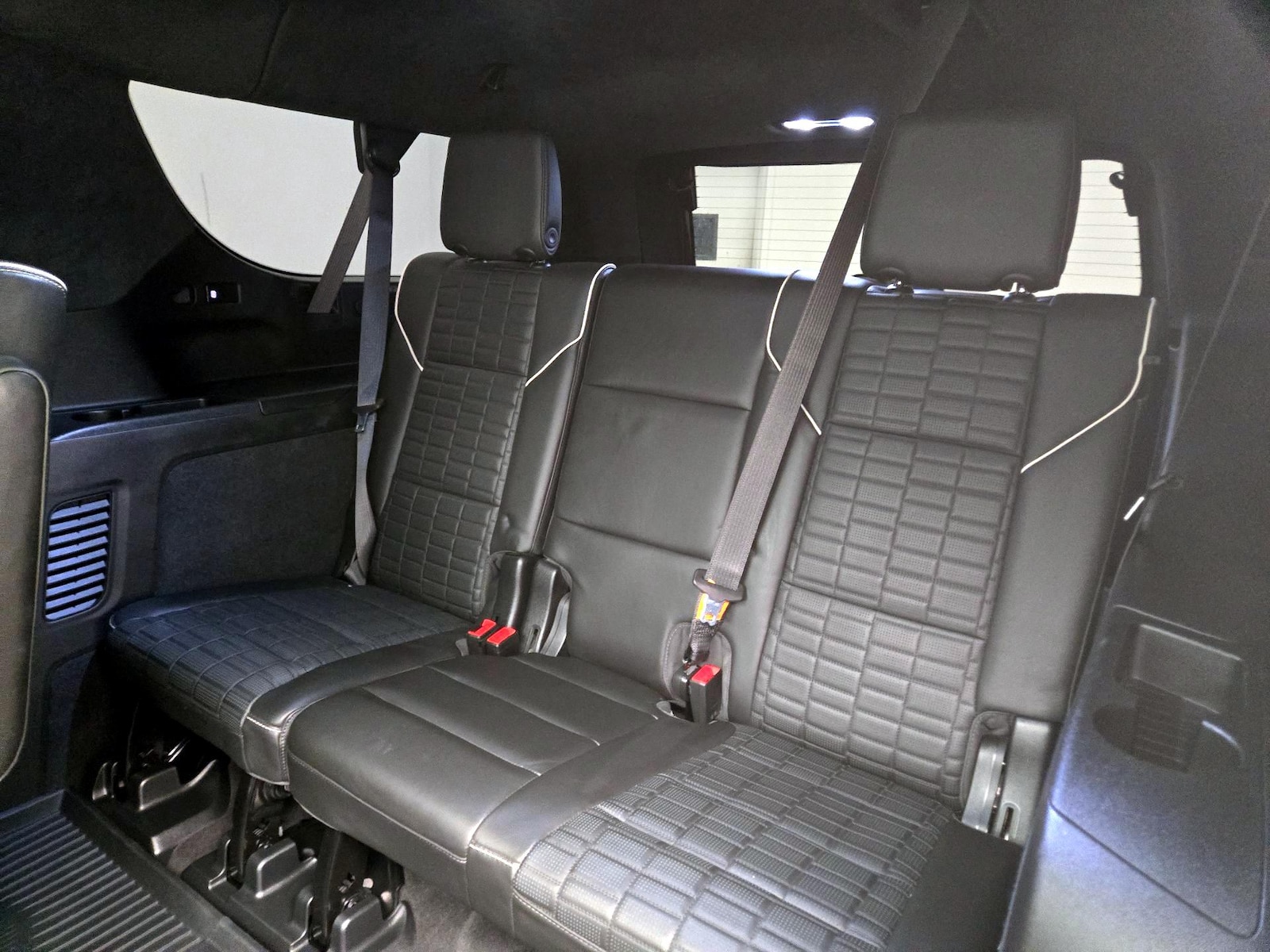 2022 Cadillac Escalade ESV Sport Platinum - Photo 23