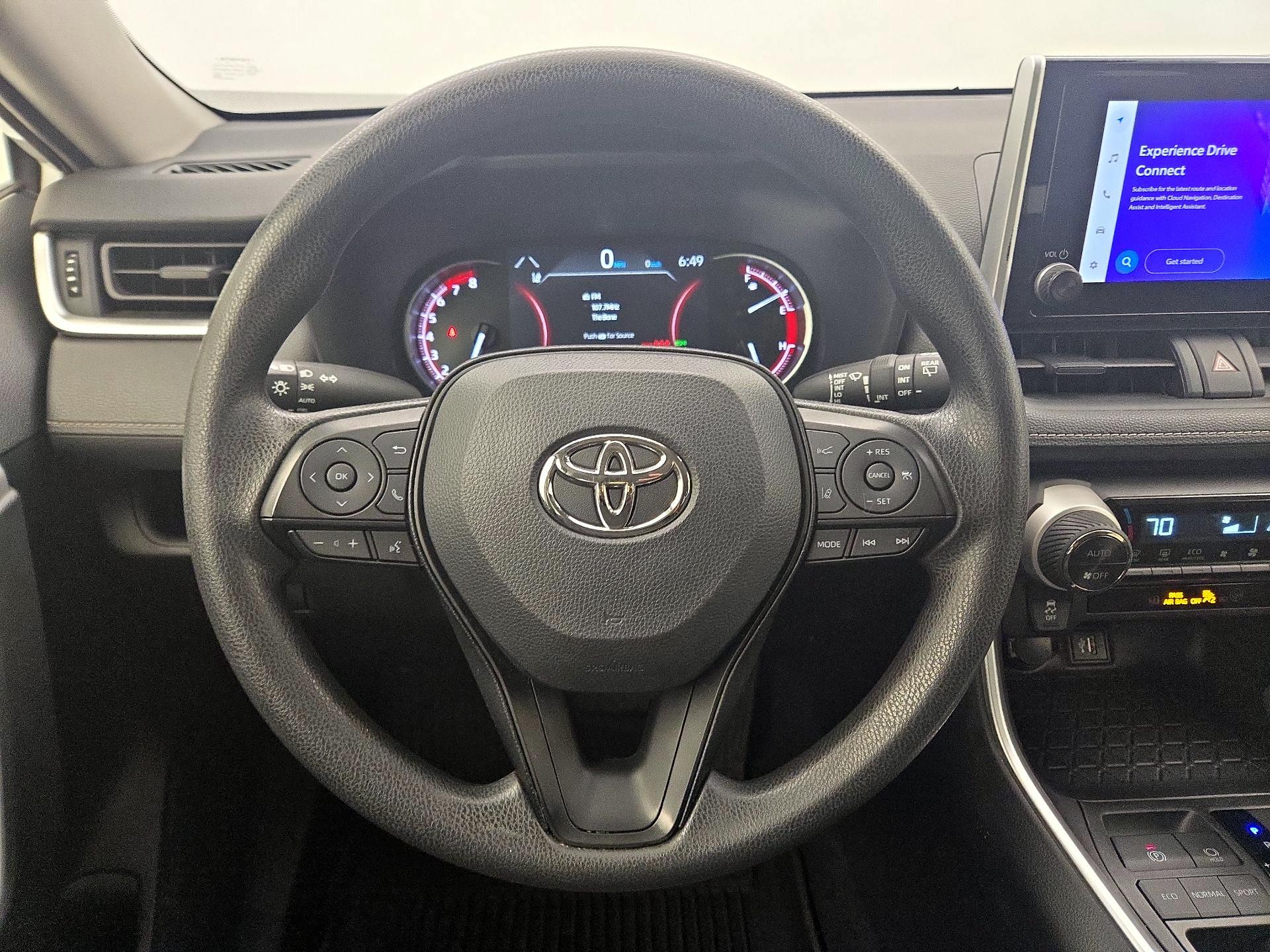 Thumbnail: 2024 Toyota RAV4 - 10