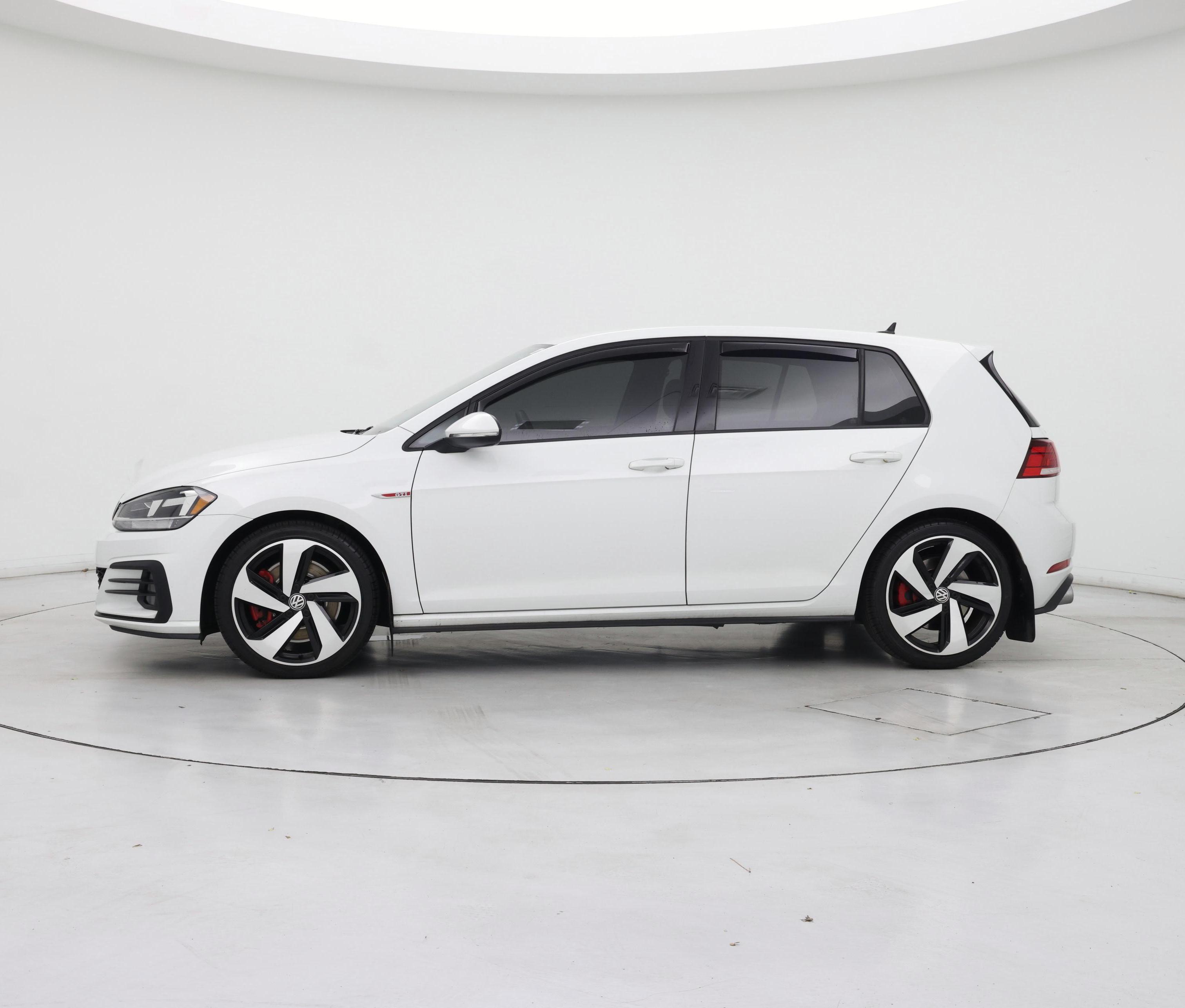 Thumbnail: 2020 Volkswagen Golf - 3