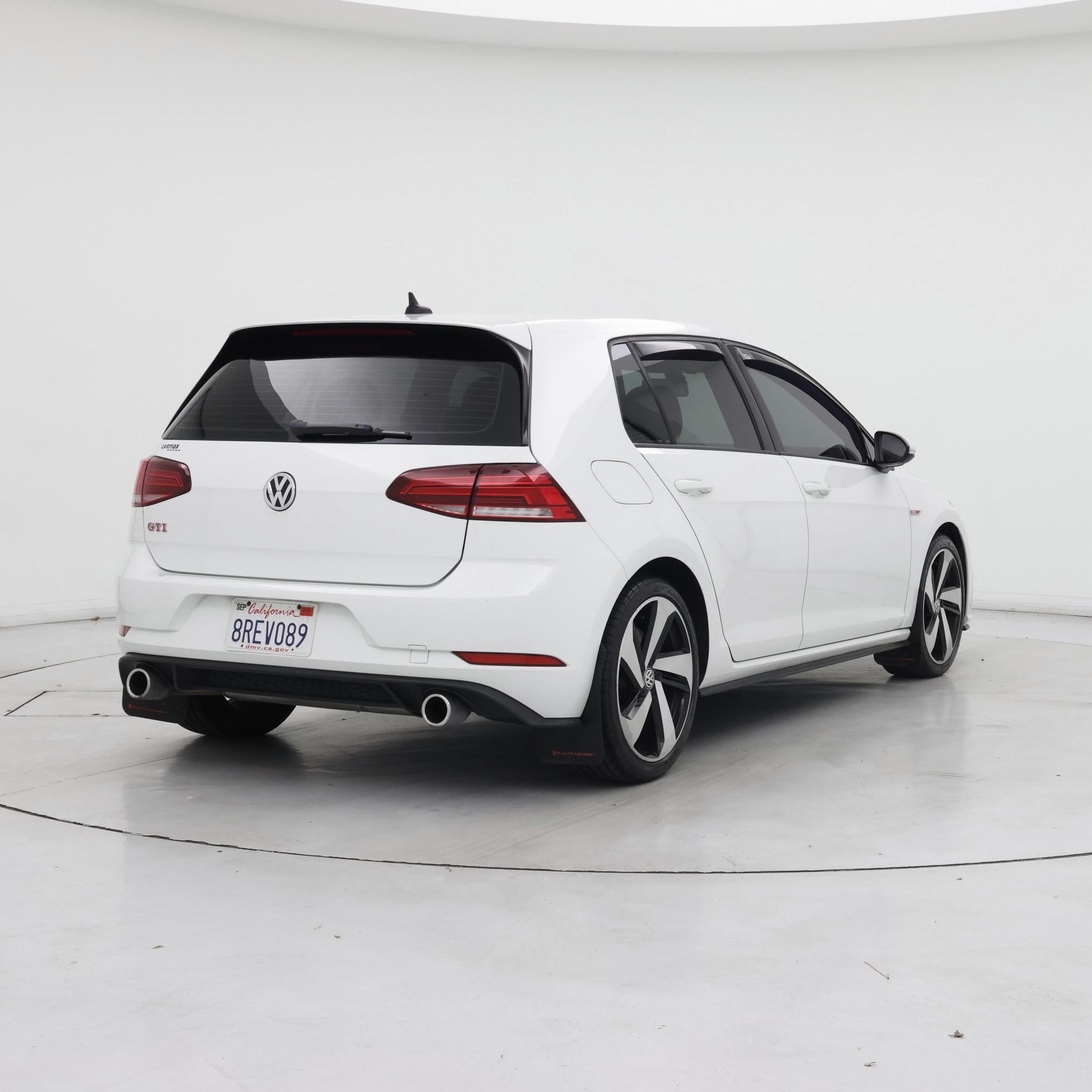 Thumbnail: 2020 Volkswagen Golf - 8