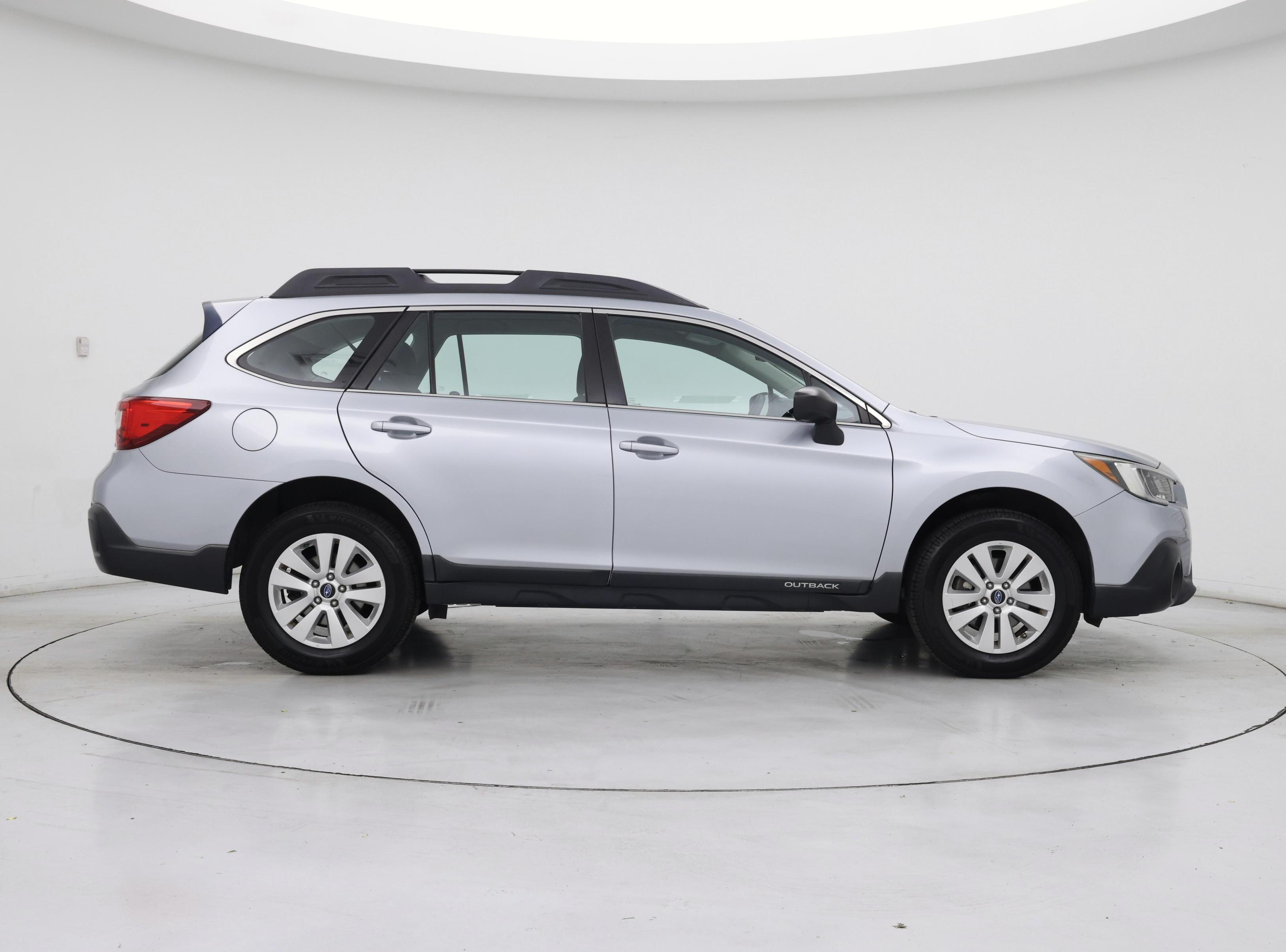 Thumbnail: 2018 Subaru Outback - 7