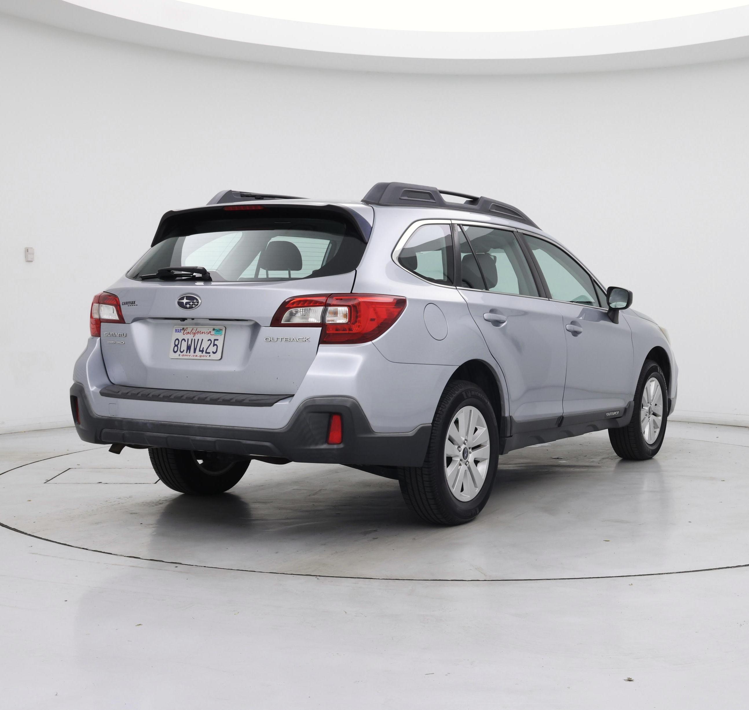 Thumbnail: 2018 Subaru Outback - 8