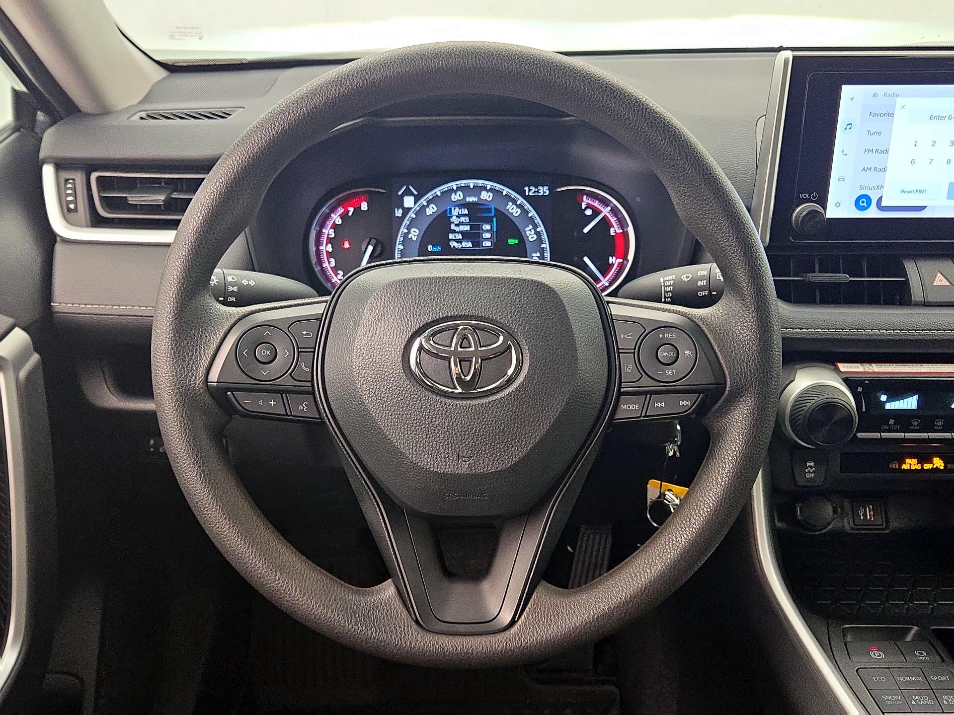 Thumbnail: 2025 Toyota RAV4 - 10