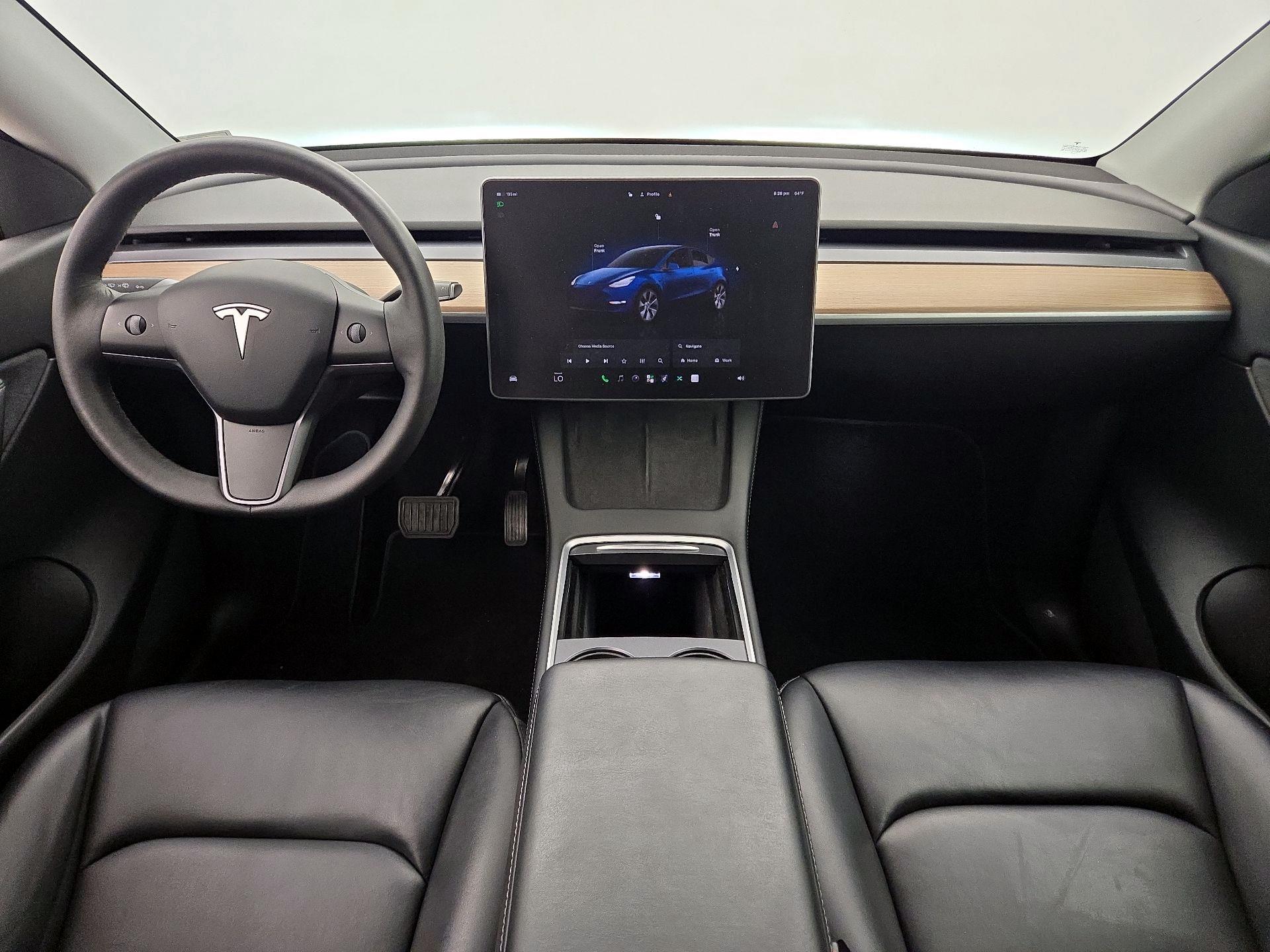 Thumbnail: 2022 Tesla Model Y - 9