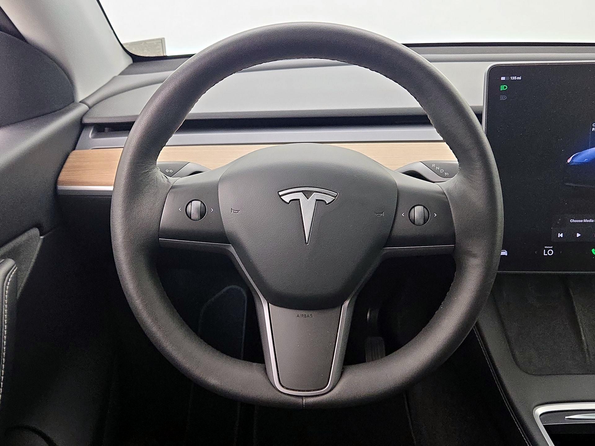 Thumbnail: 2022 Tesla Model Y - 10