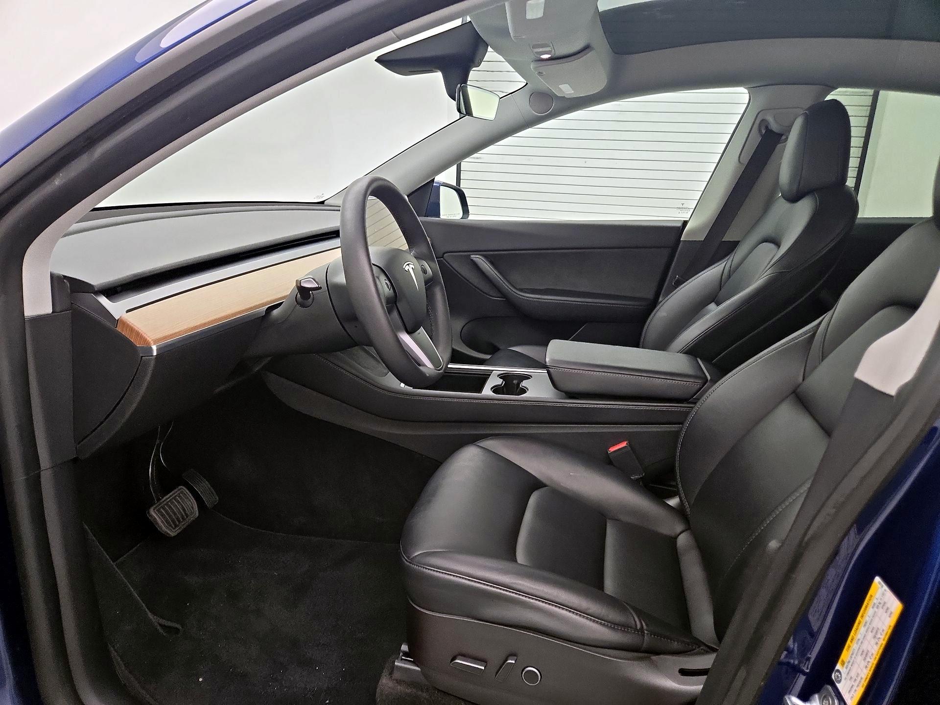 Thumbnail: 2022 Tesla Model Y - 11