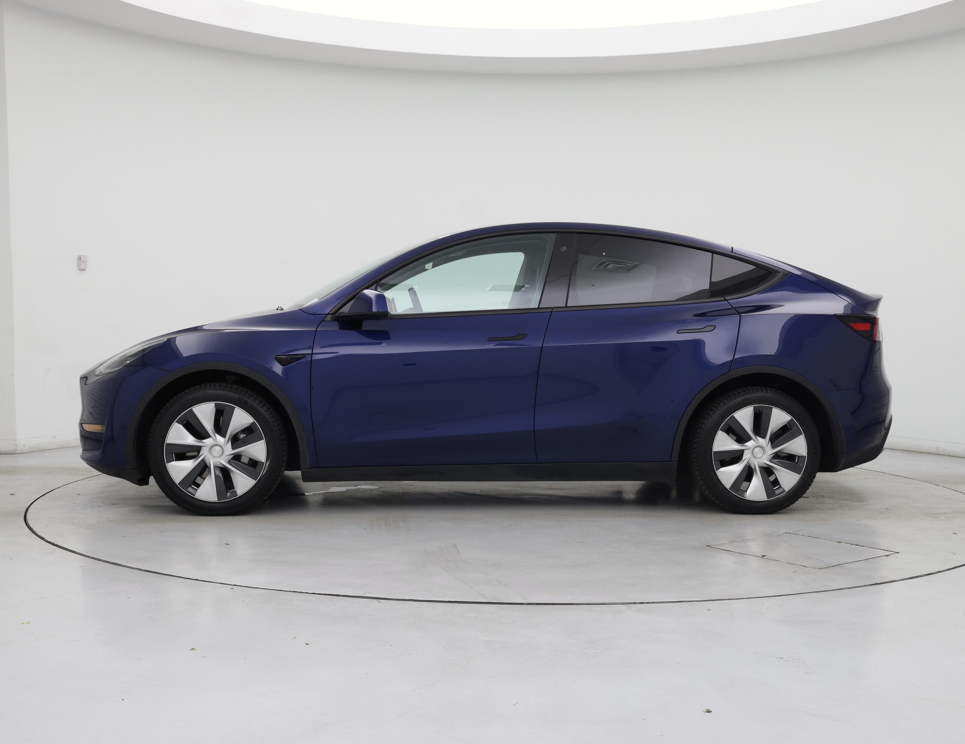 Thumbnail: 2022 Tesla Model Y - 3