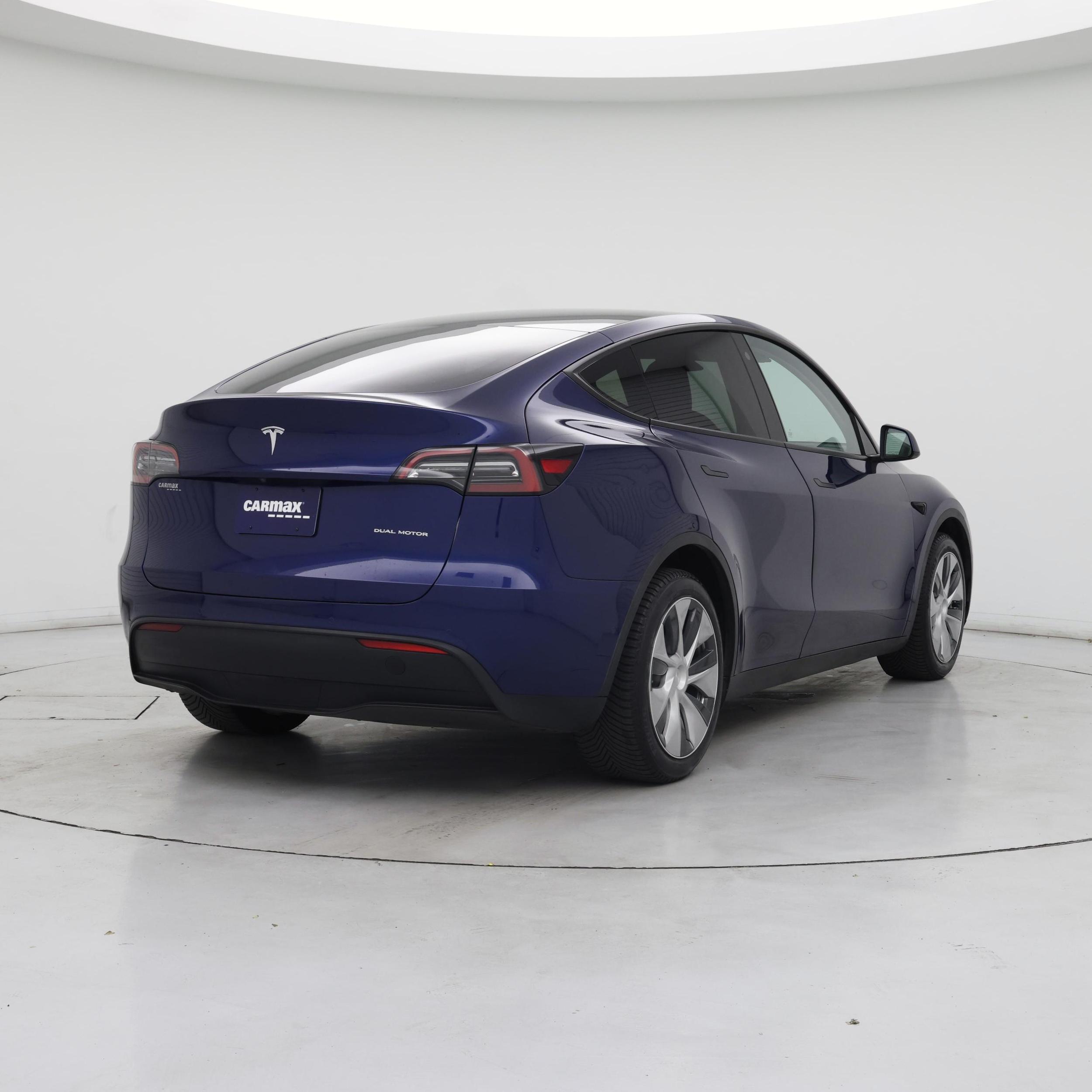Thumbnail: 2022 Tesla Model Y - 8