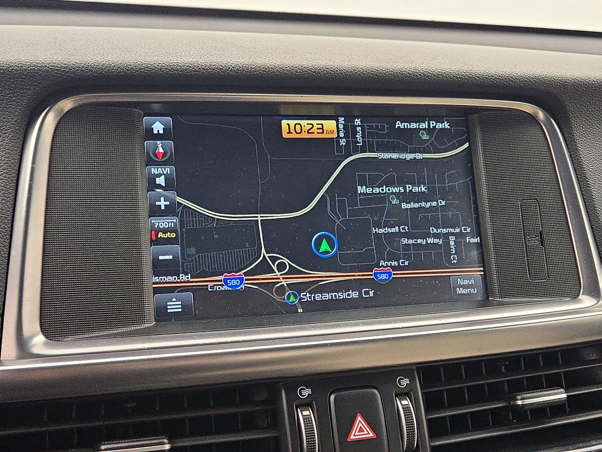 Thumbnail: 2016 Kia Optima - 14