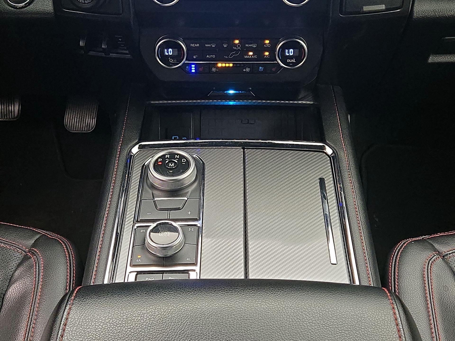 Thumbnail: 2021 Ford Expedition - 17