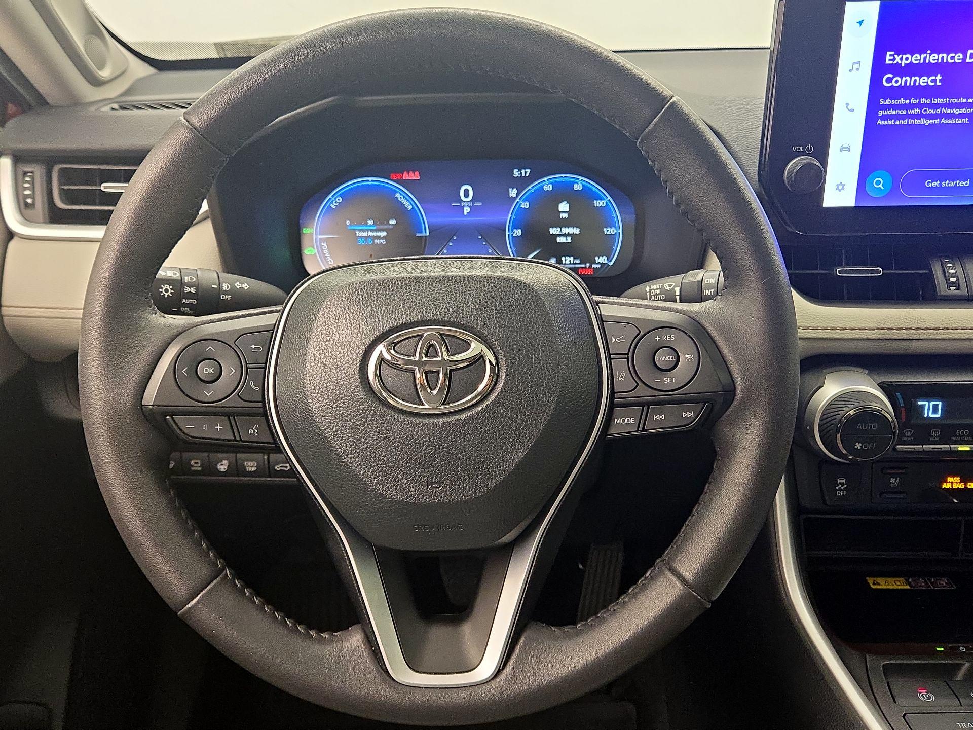 Thumbnail: 2023 Toyota RAV4 - 10