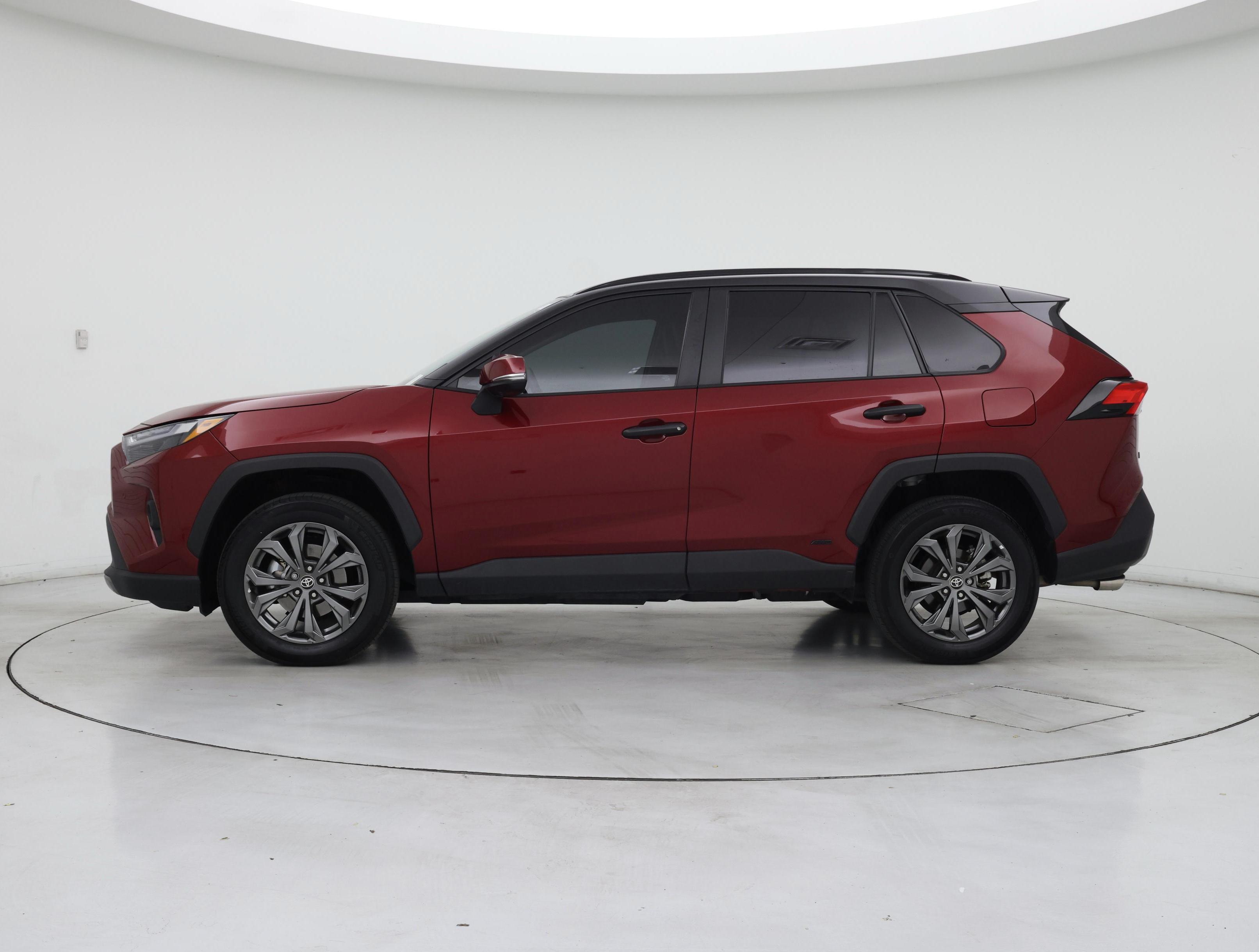 Thumbnail: 2023 Toyota RAV4 - 3