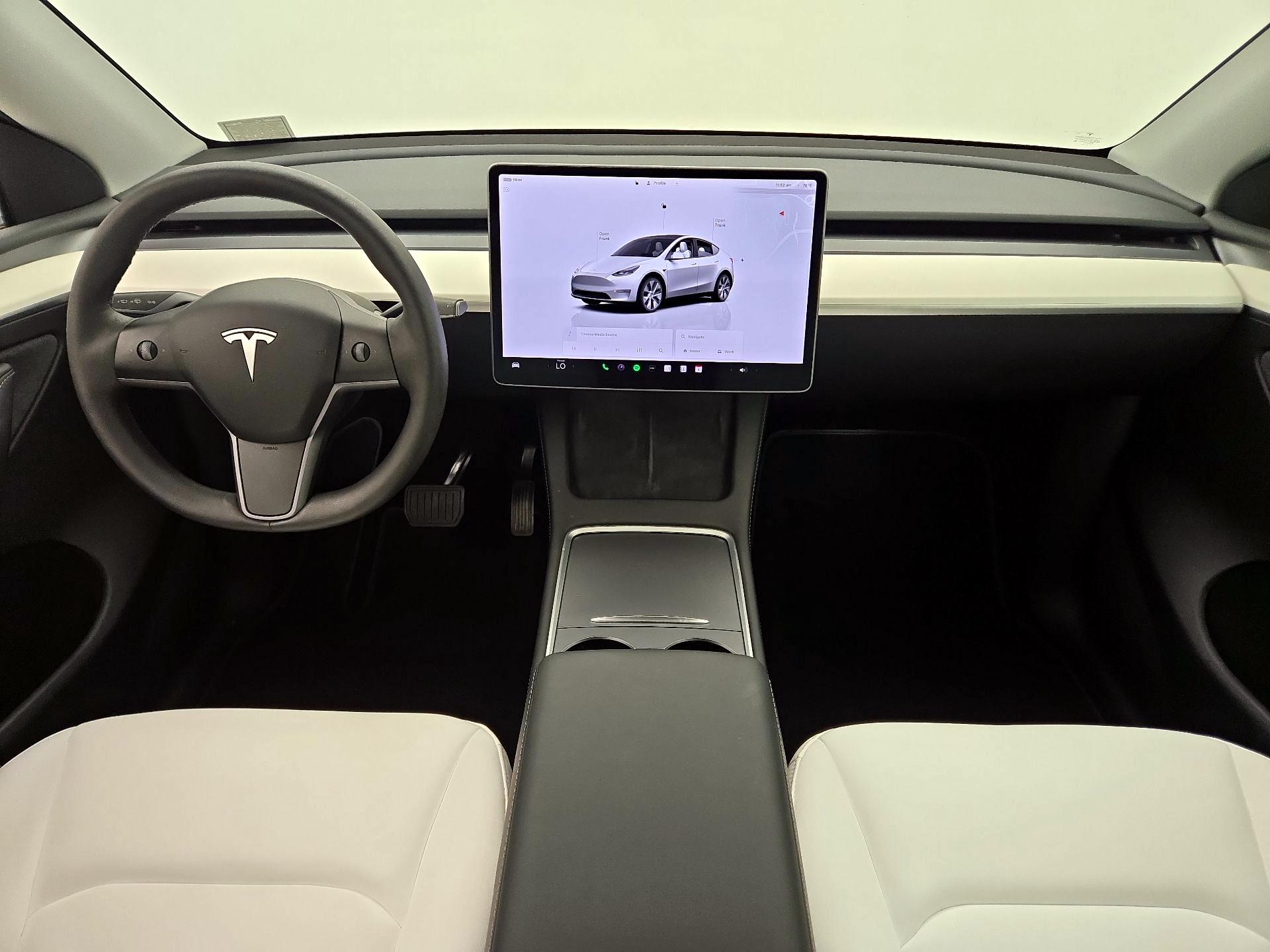 Thumbnail: 2023 Tesla Model Y - 9