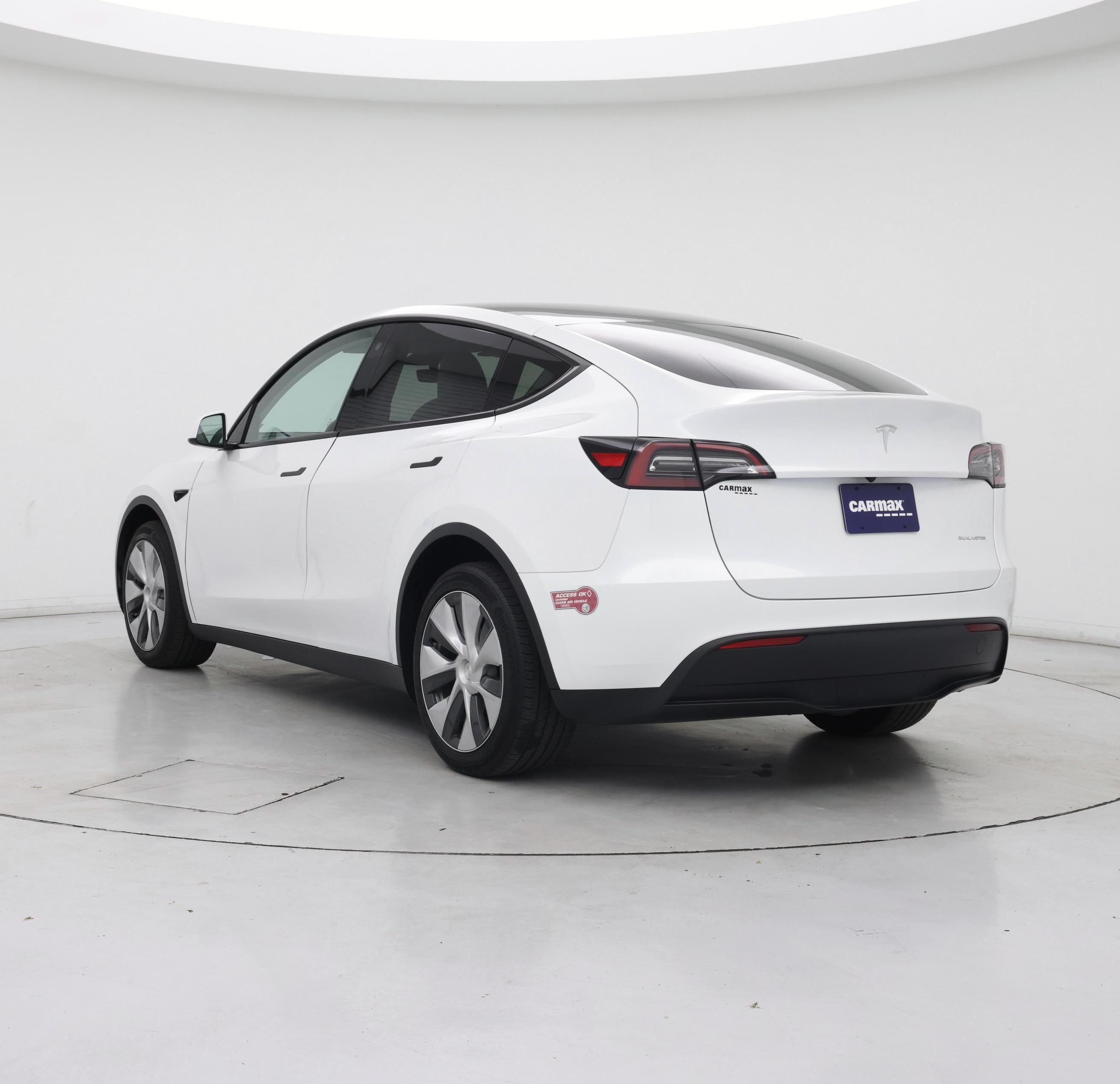 Thumbnail: 2023 Tesla Model Y - 2