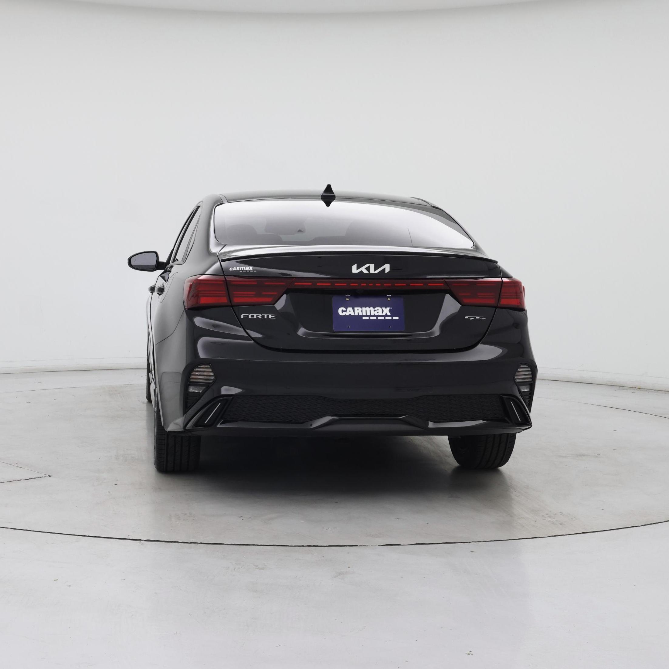 Thumbnail: 2023 Kia Forte - 6