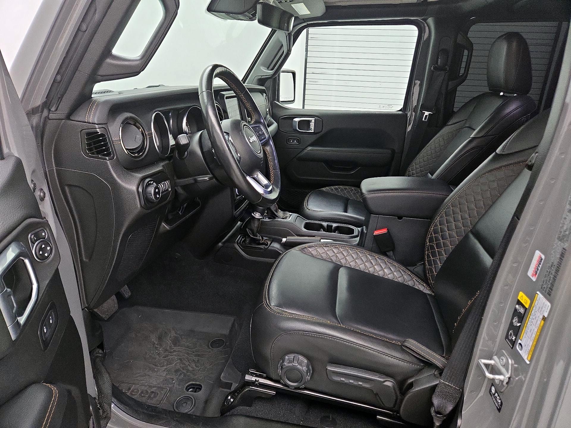 Thumbnail: 2022 Jeep Gladiator - 11
