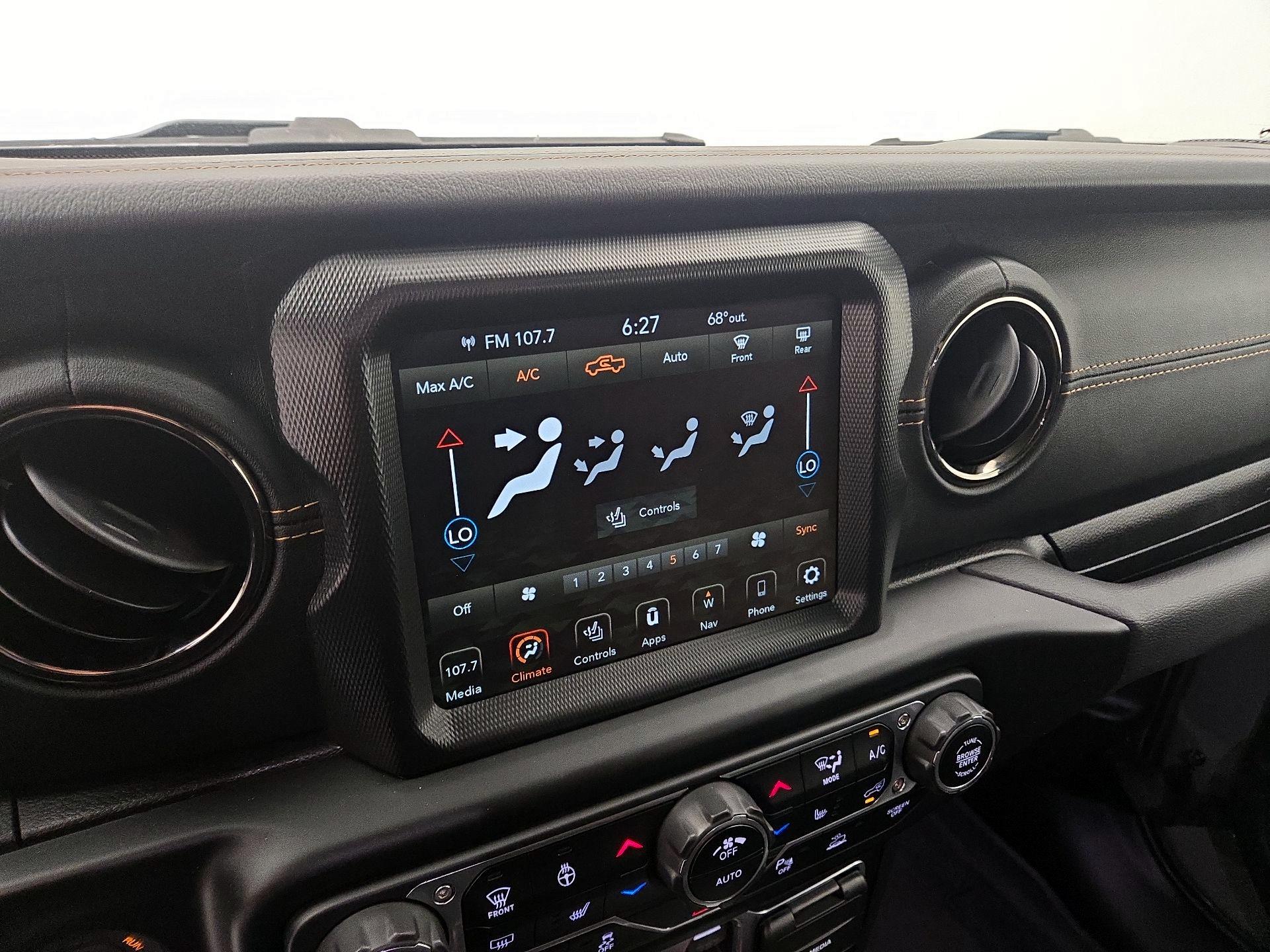 Thumbnail: 2022 Jeep Gladiator - 15