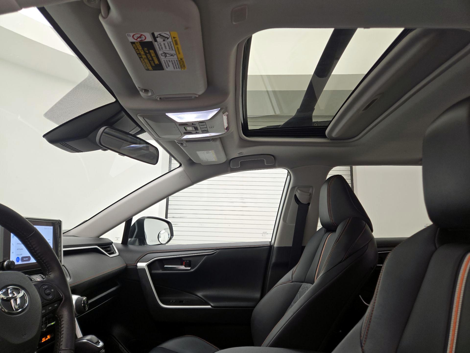 Thumbnail: 2023 Toyota RAV4 - 18