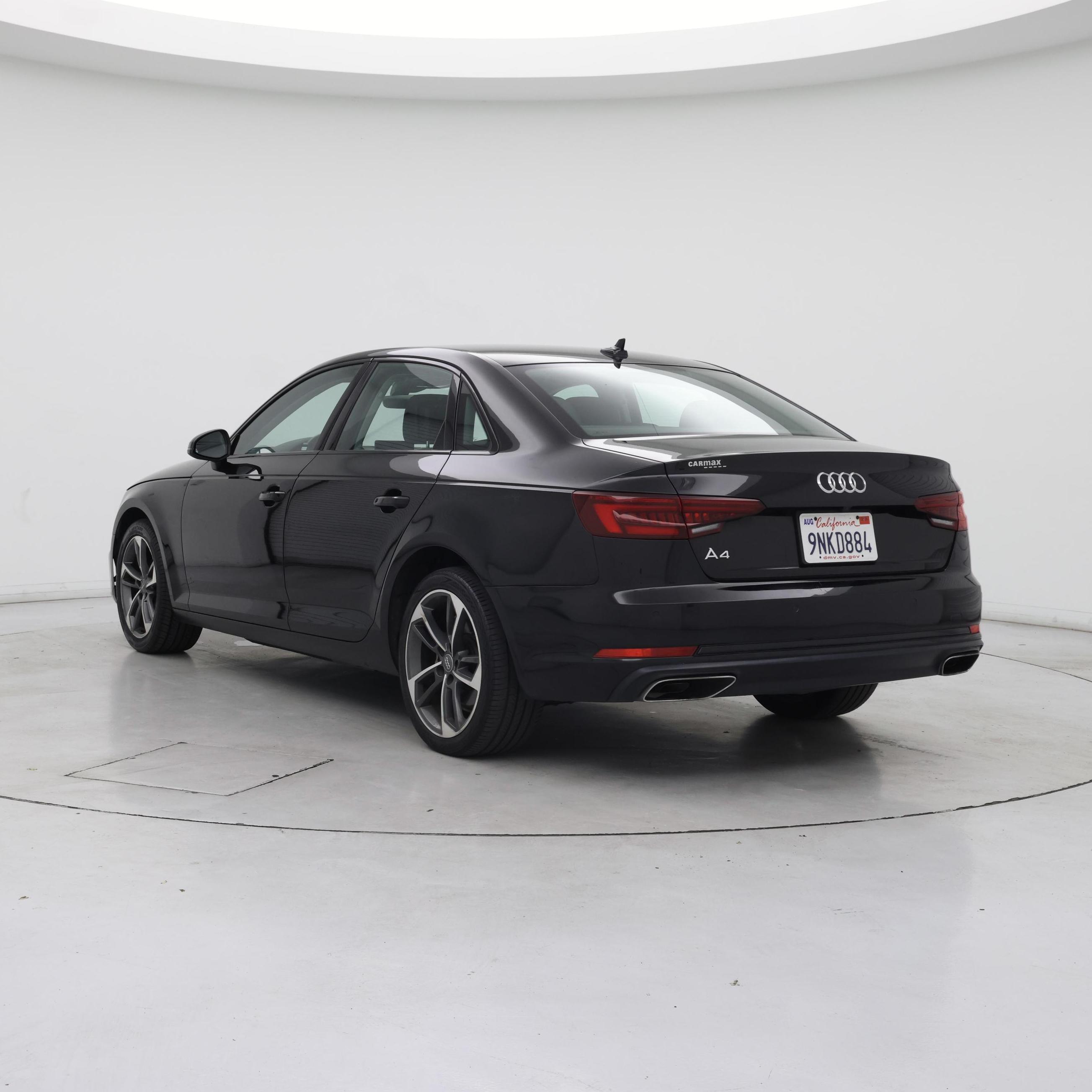Thumbnail: 2019 Audi A4 - 2