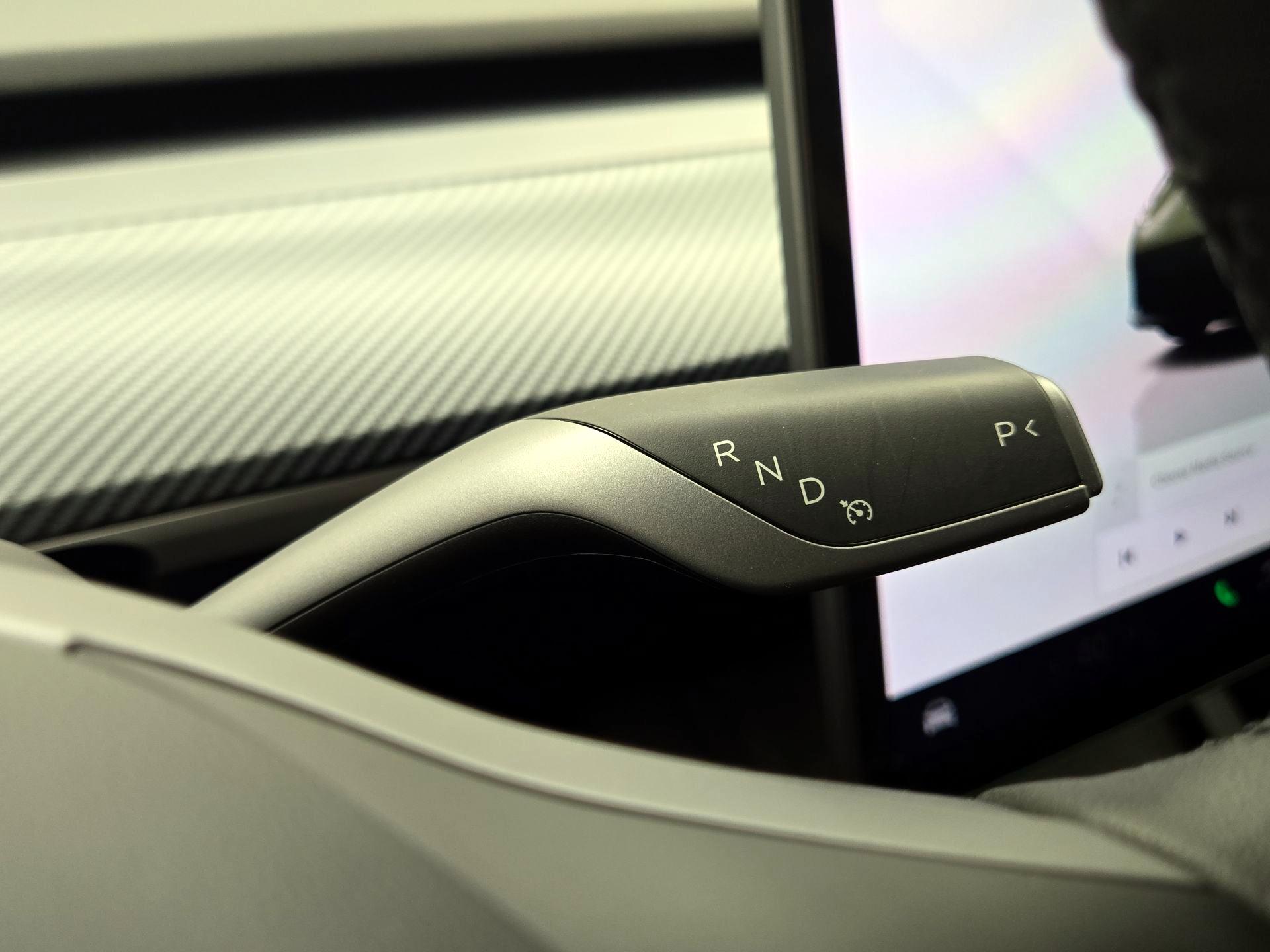 Thumbnail: 2022 Tesla Model 3 - 17
