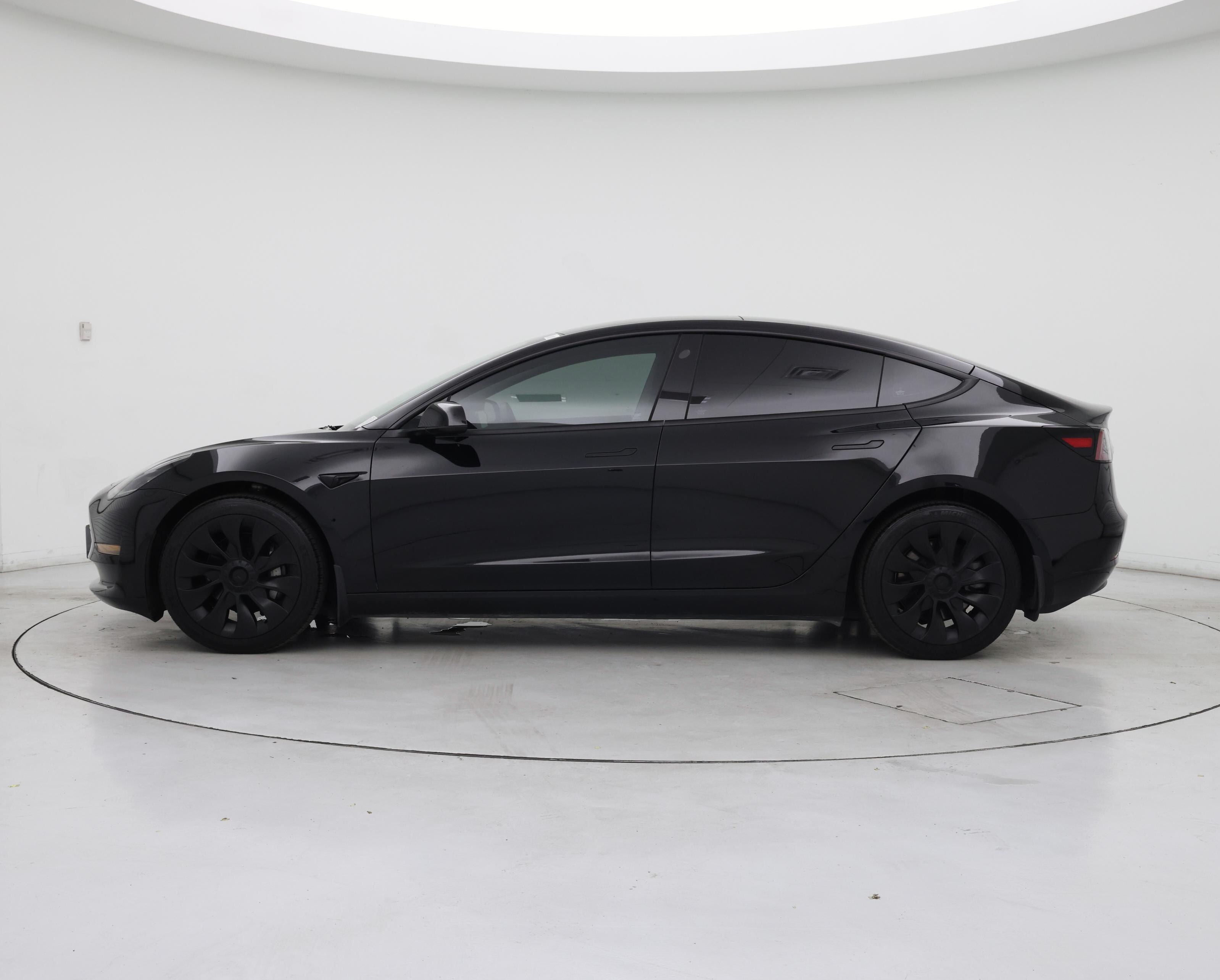 Thumbnail: 2022 Tesla Model 3 - 3