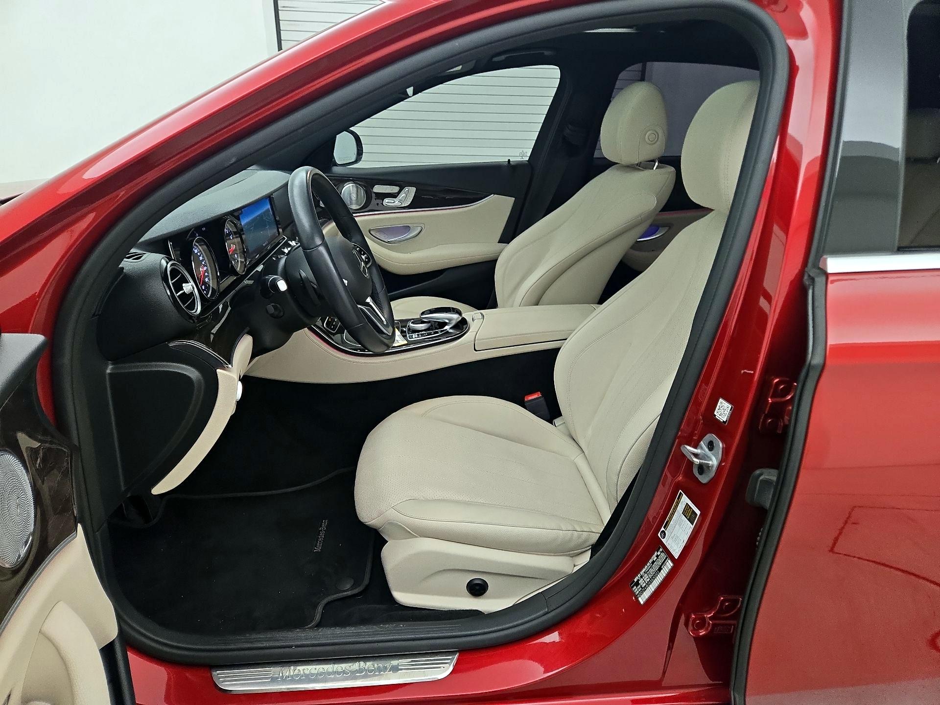 Thumbnail: 2019 Mercedes-Benz E-Class - 11