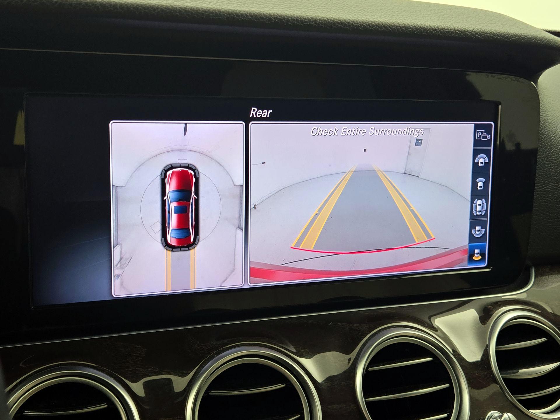 Thumbnail: 2019 Mercedes-Benz E-Class - 15