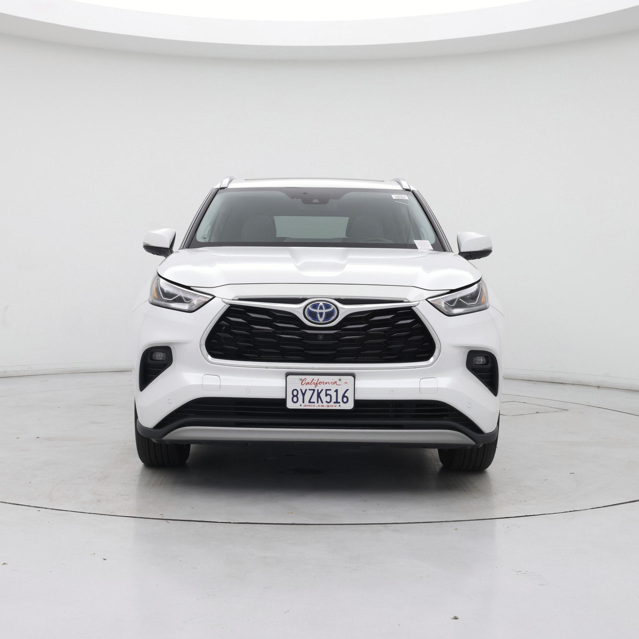 Thumbnail: 2022 Toyota Highlander - 5