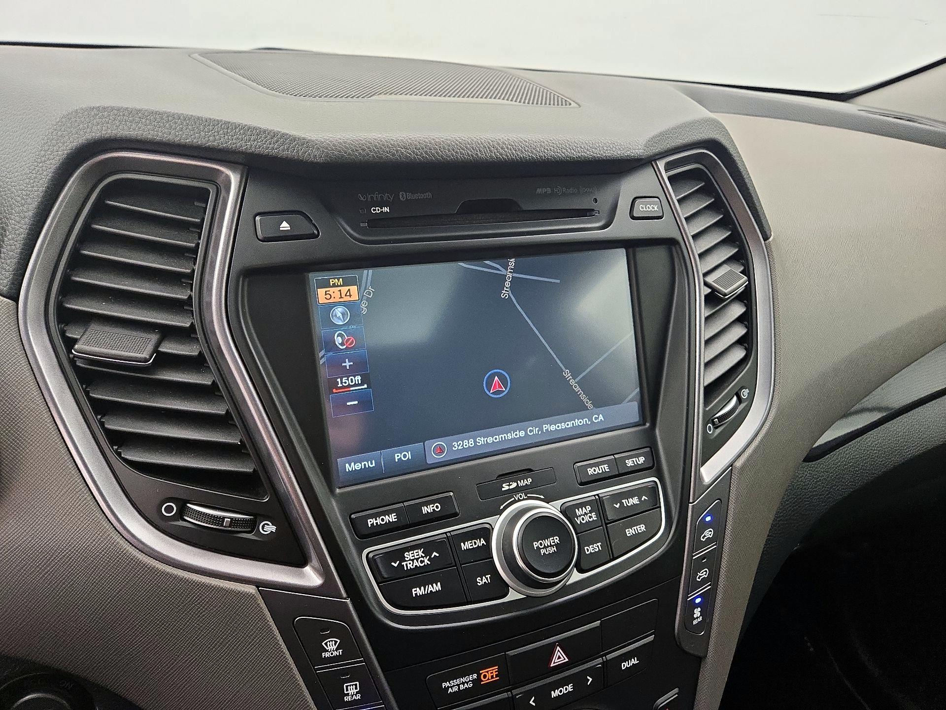Thumbnail: 2015 Hyundai Santa Fe - 15