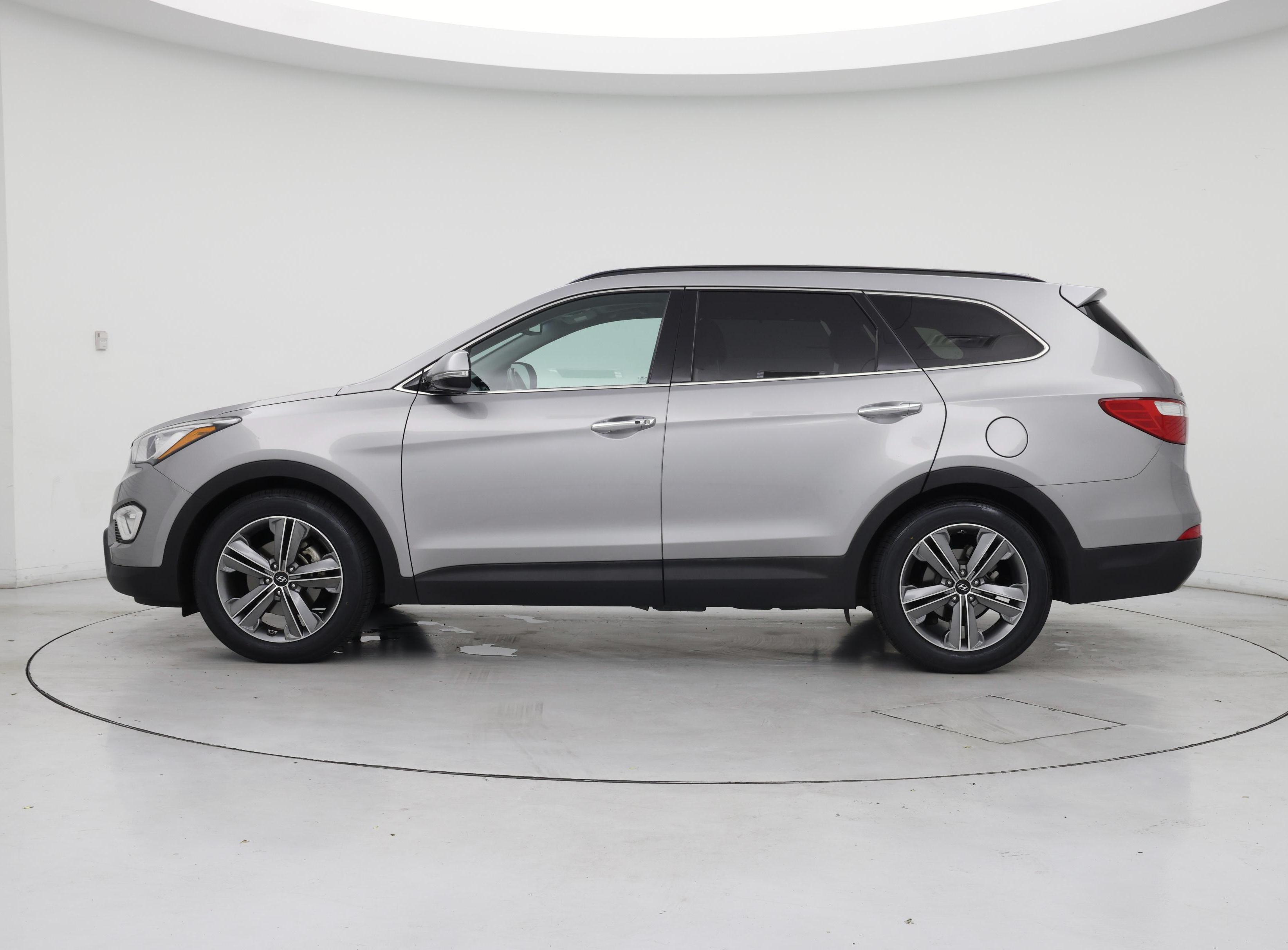 Thumbnail: 2015 Hyundai Santa Fe - 3