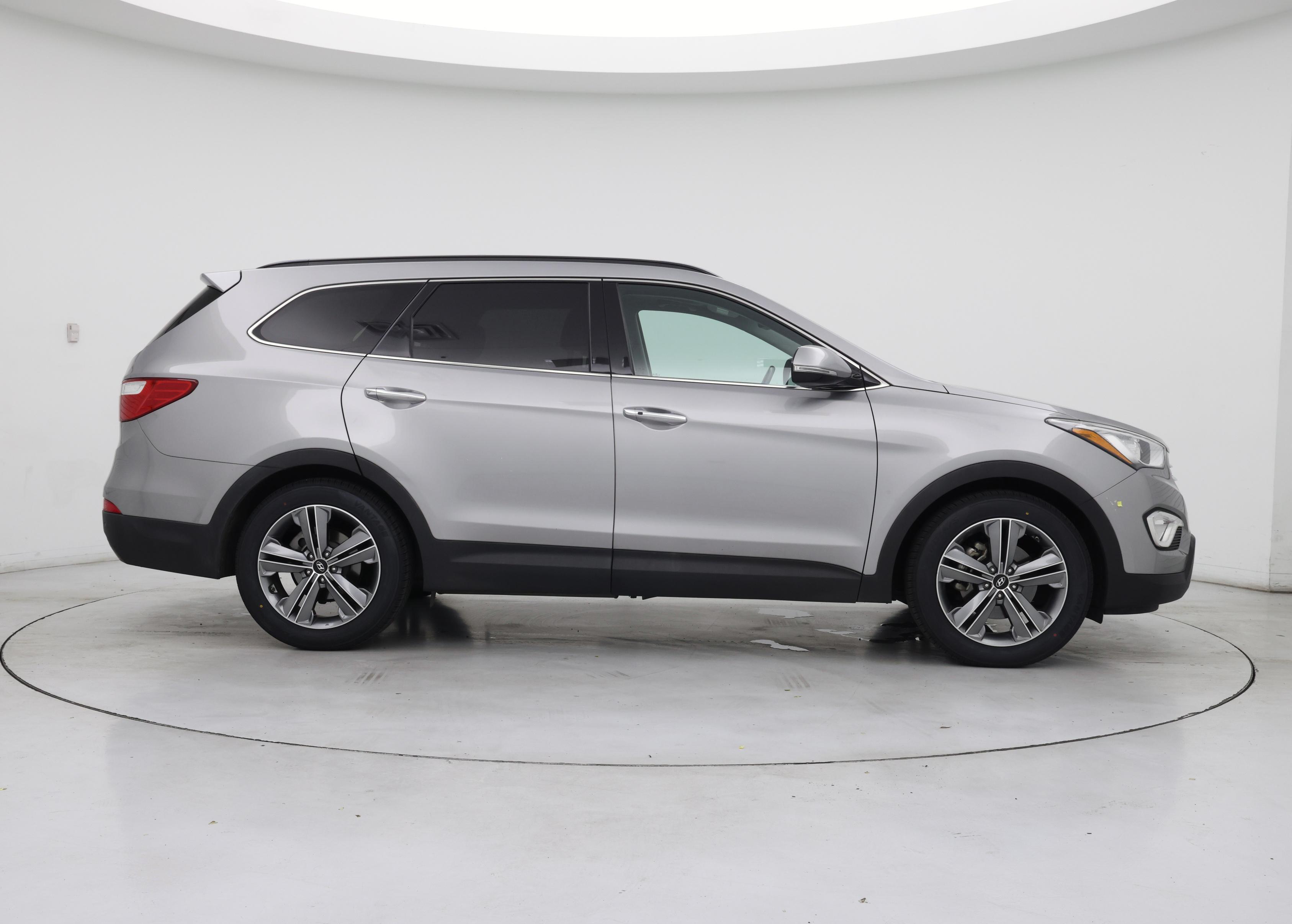Thumbnail: 2015 Hyundai Santa Fe - 7