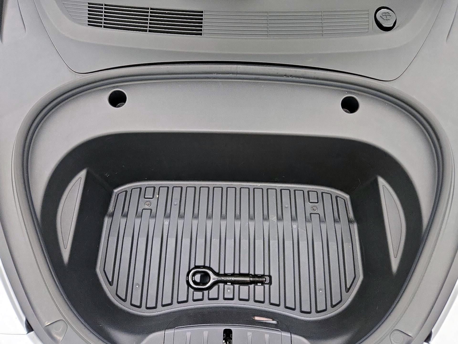 Thumbnail: 2023 Tesla Model 3 - 20