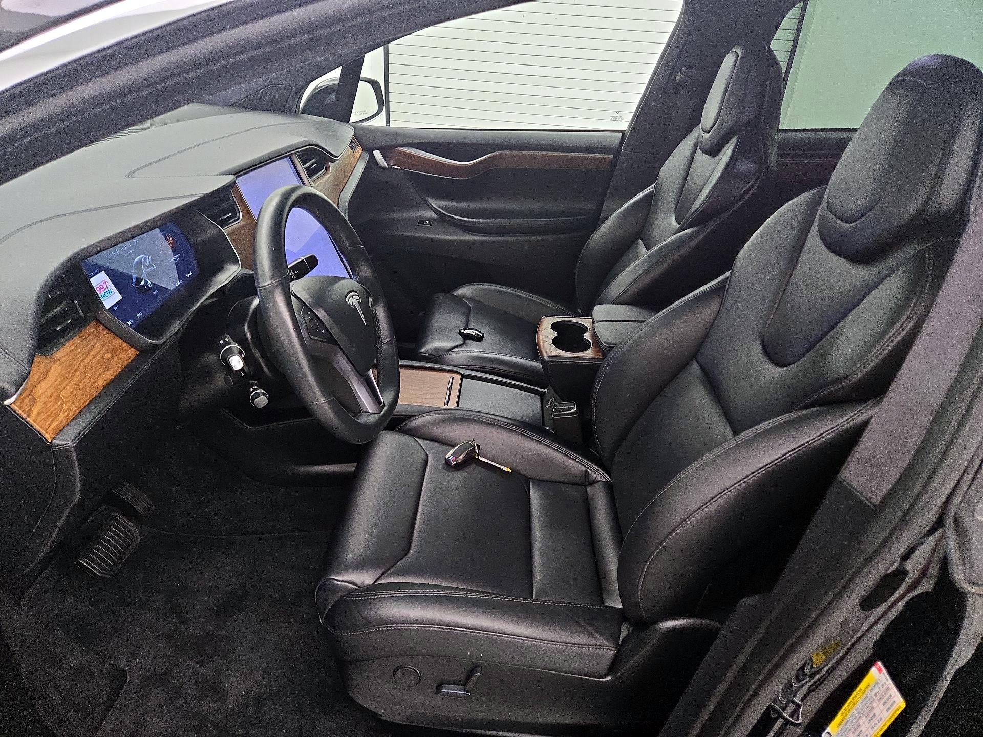 Thumbnail: 2019 Tesla Model X - 11