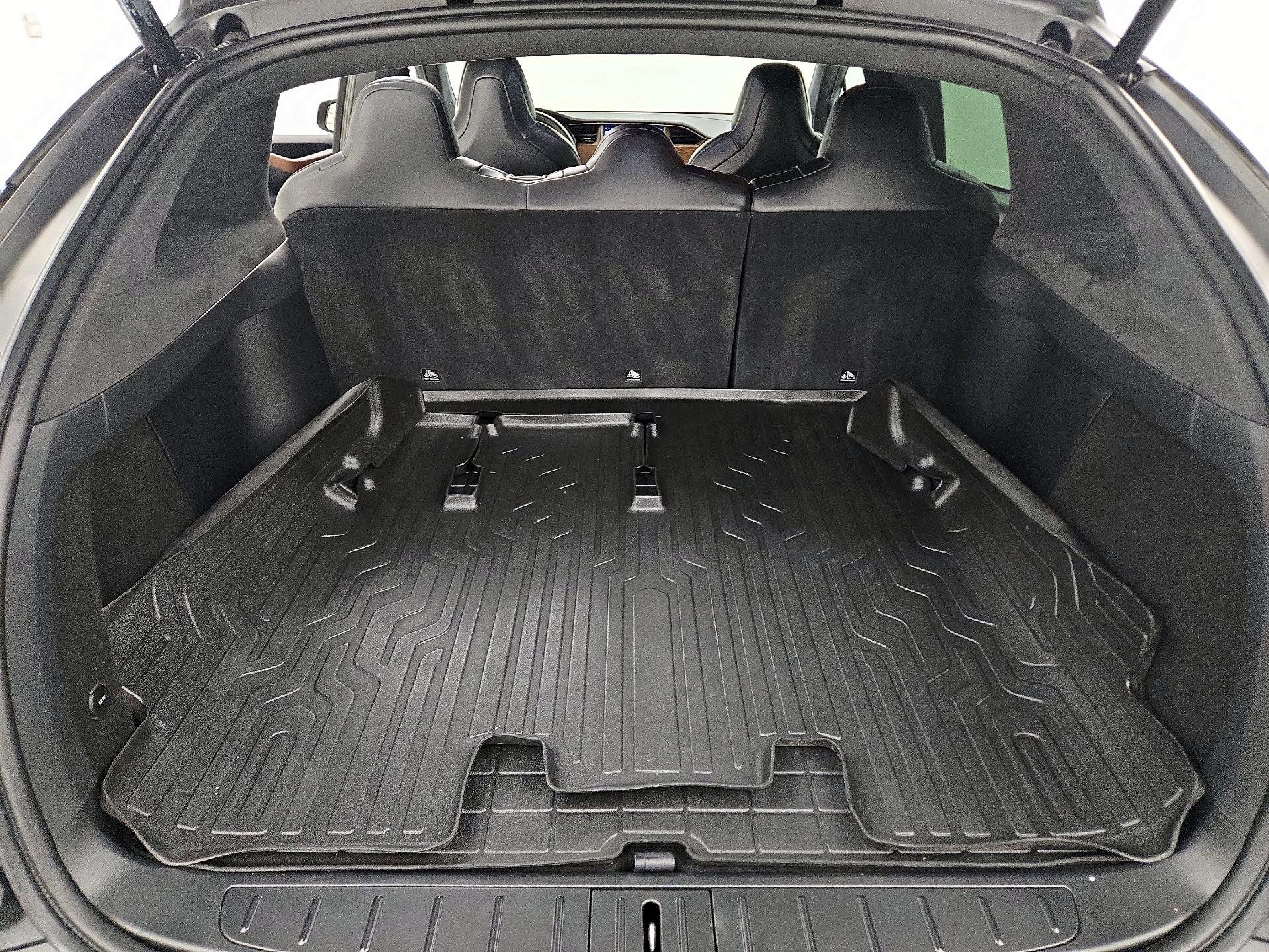Thumbnail: 2019 Tesla Model X - 20