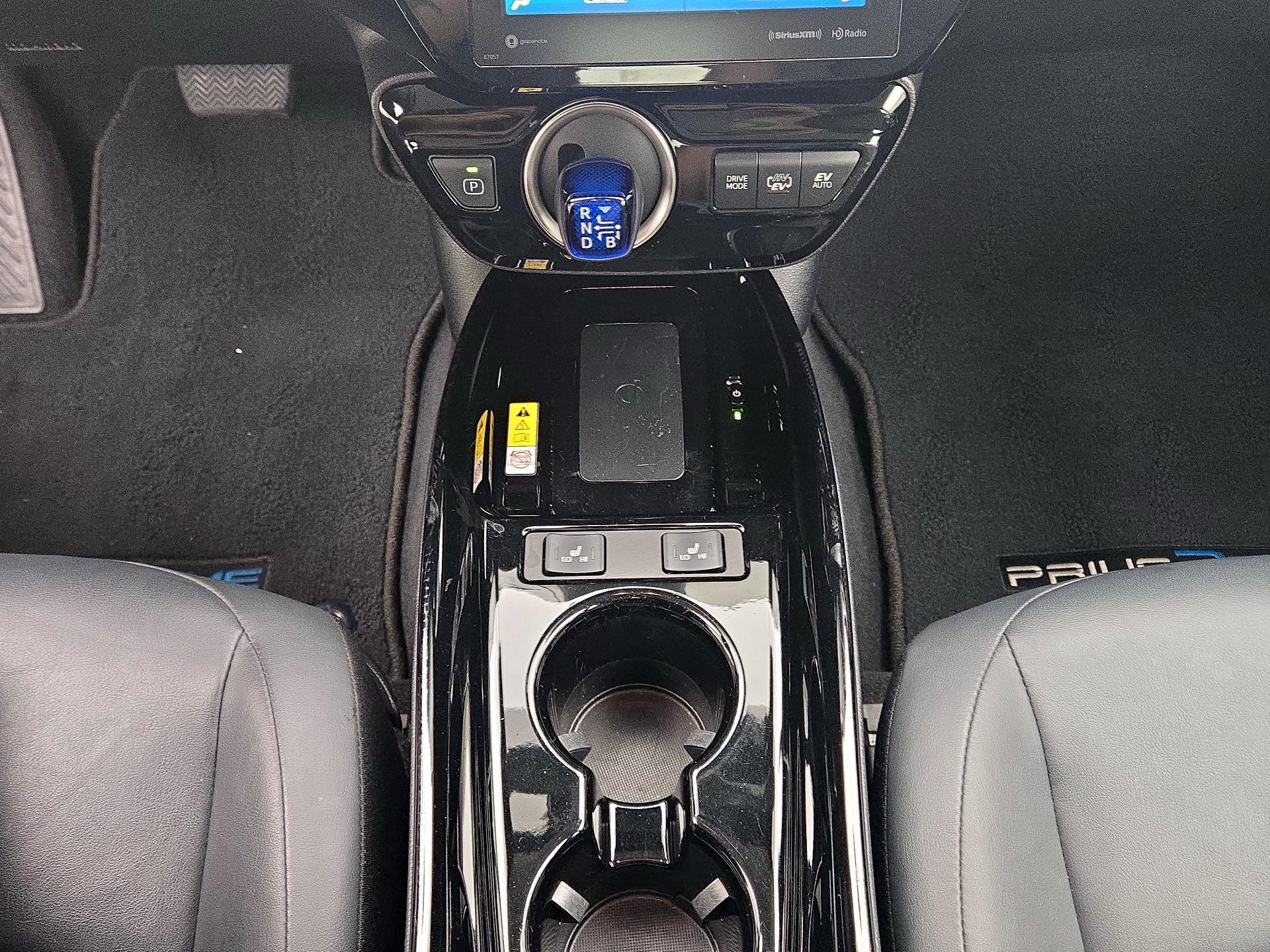 Thumbnail: 2020 Toyota Prius Prime - 18