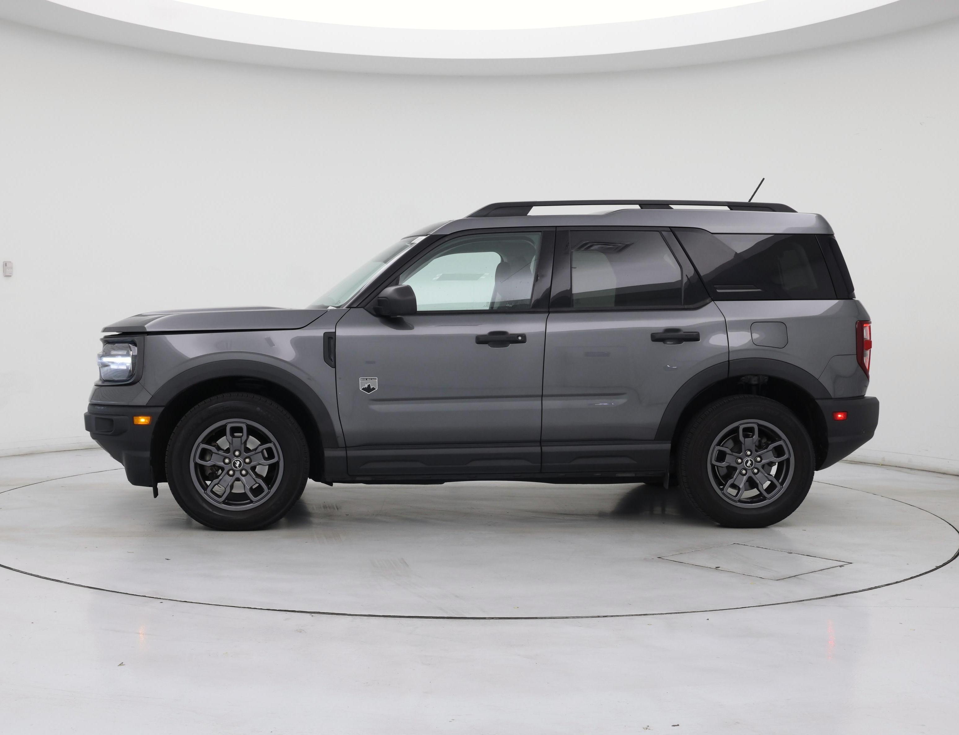 Thumbnail: 2021 Ford Bronco Sport - 3
