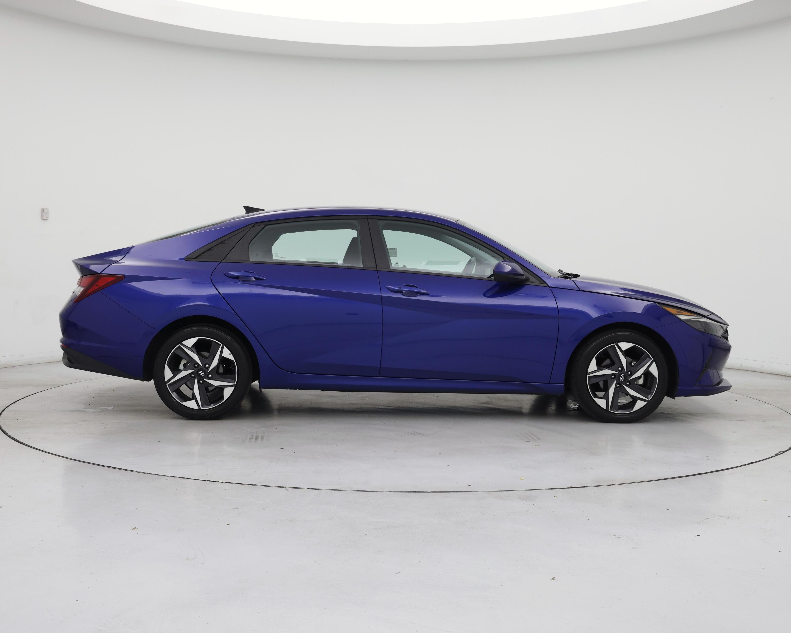 Thumbnail: 2023 Hyundai Elantra - 7