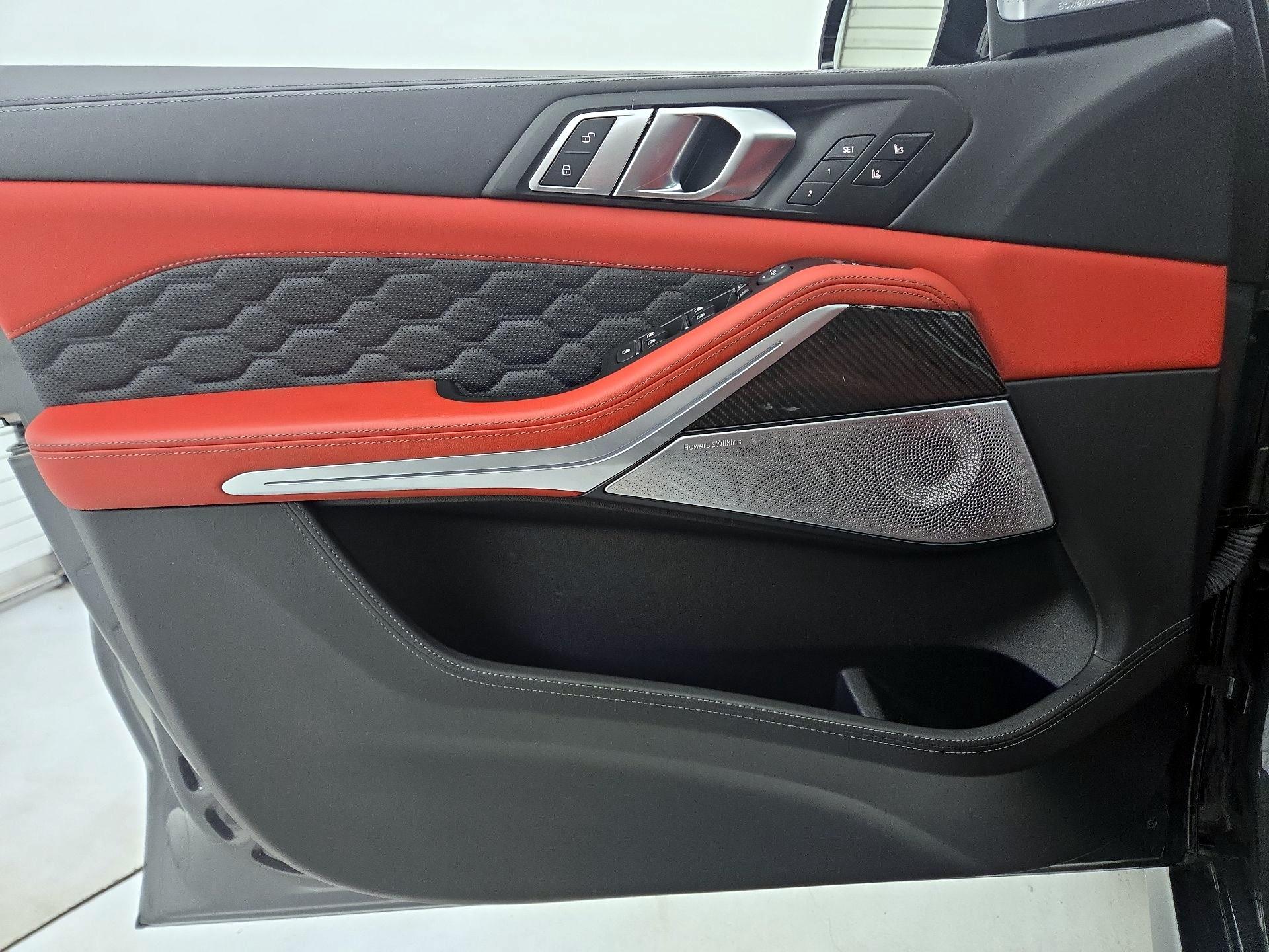 Thumbnail: 2023 BMW X5 - 12