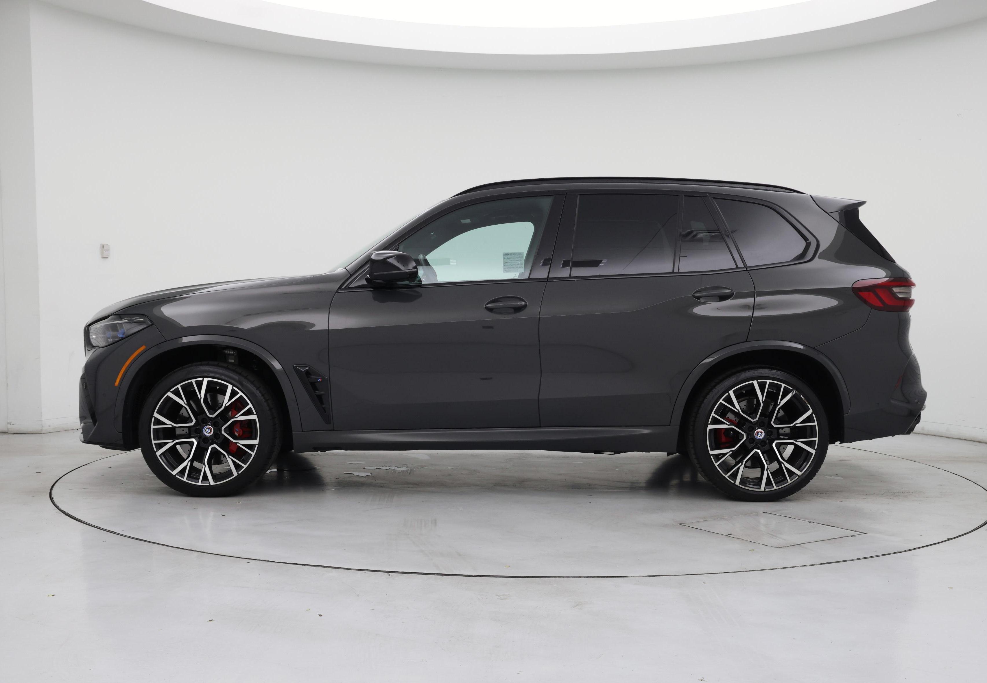 Thumbnail: 2023 BMW X5 - 3