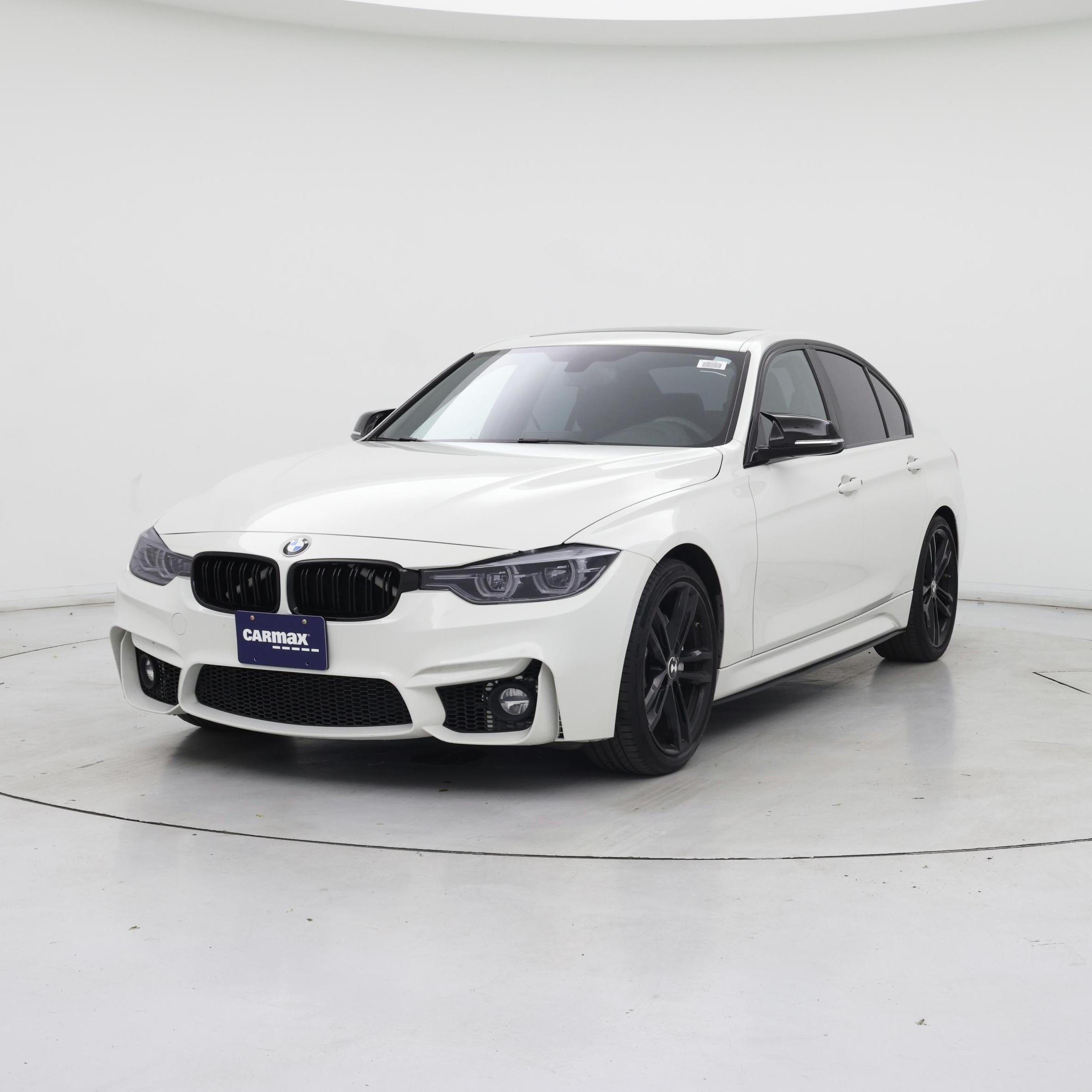Thumbnail: 2018 BMW 3 Series - 4