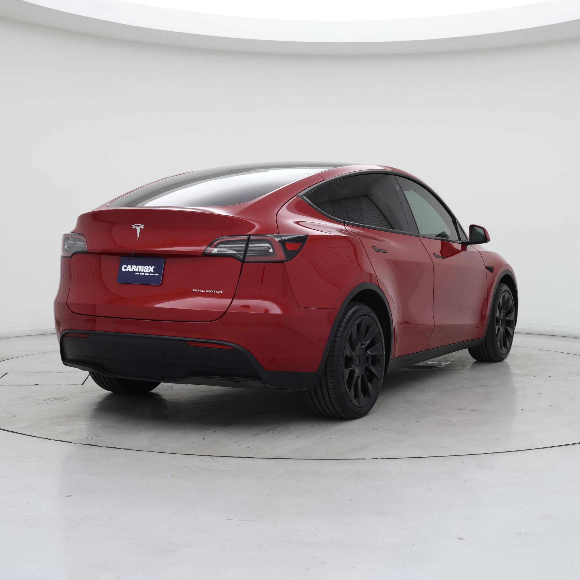 Thumbnail: 2023 Tesla Model Y - 8