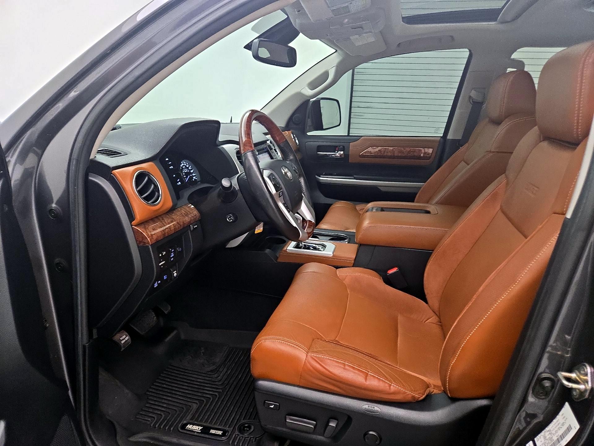 Thumbnail: 2019 Toyota Tundra - 11