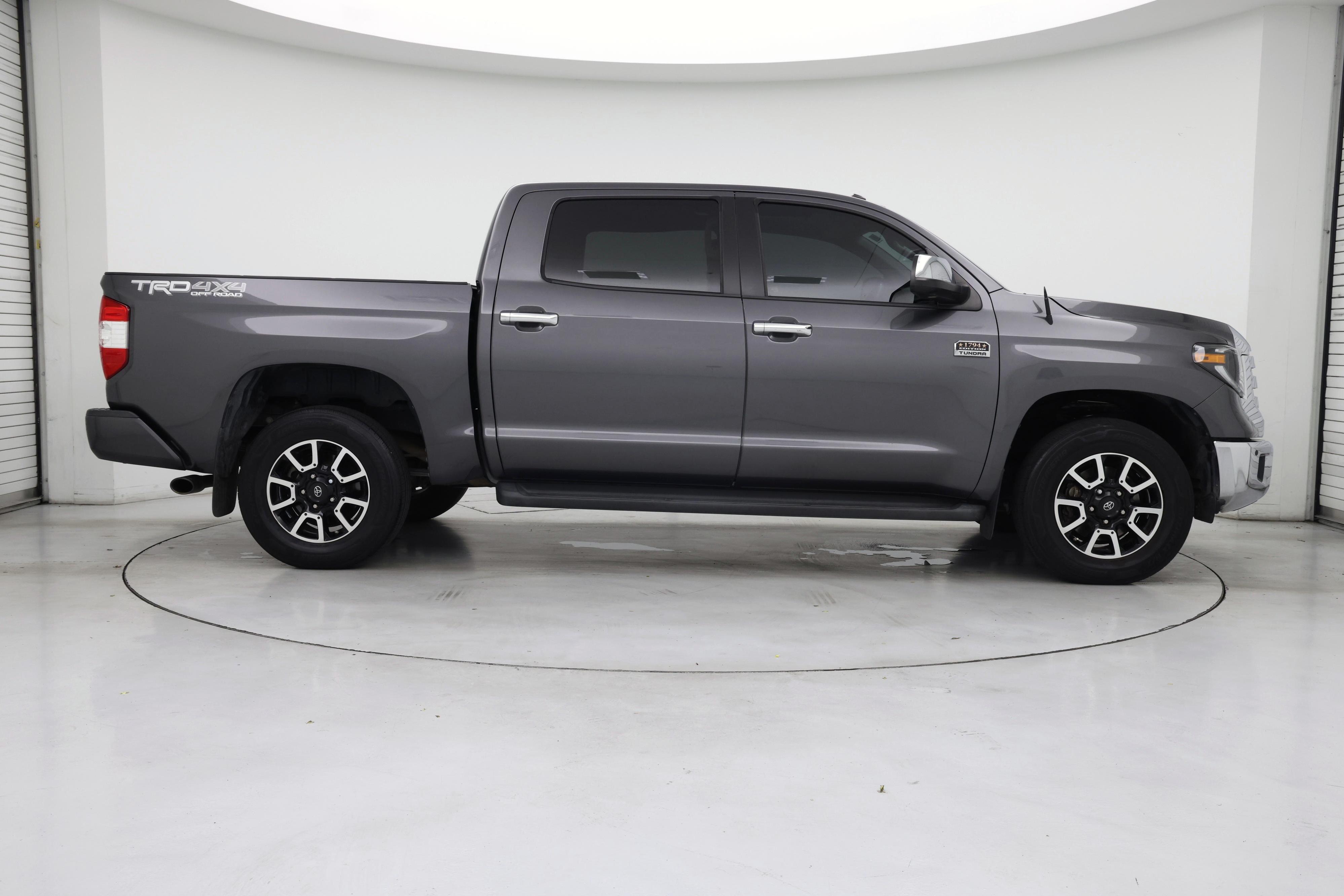 Thumbnail: 2019 Toyota Tundra - 7