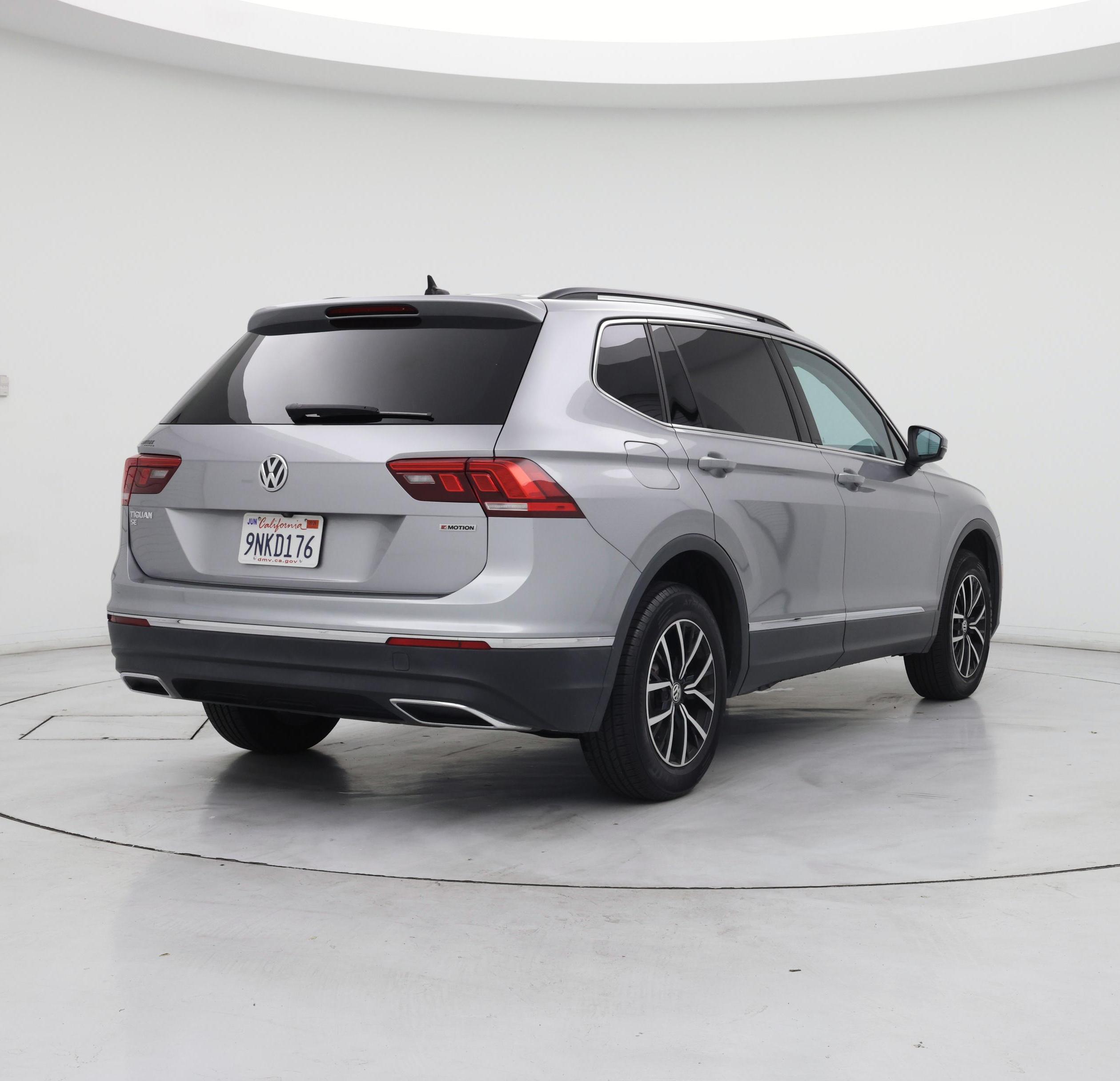 Thumbnail: 2021 Volkswagen Tiguan - 8